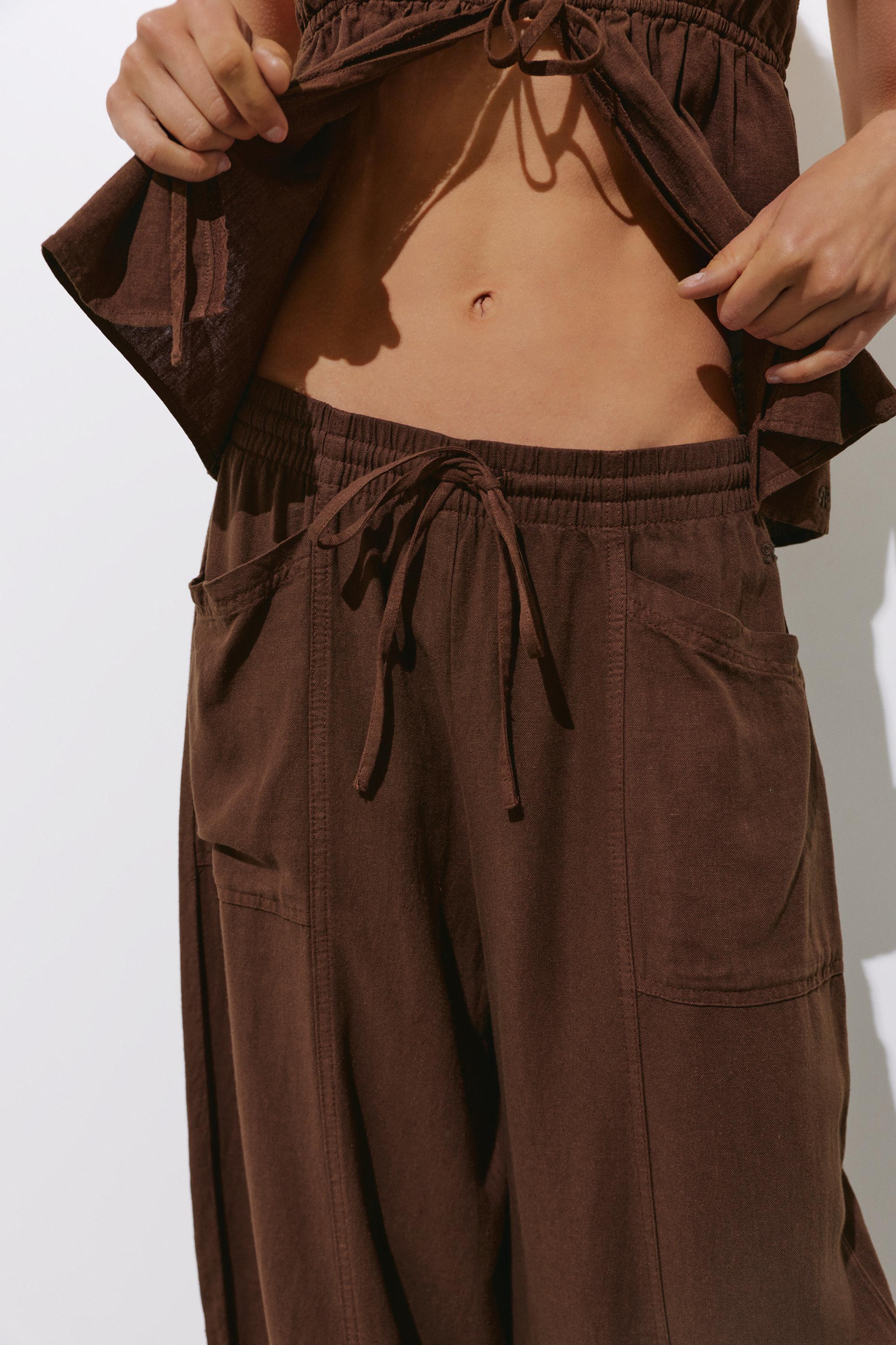 Linen blend barrel trousers — Chocolate