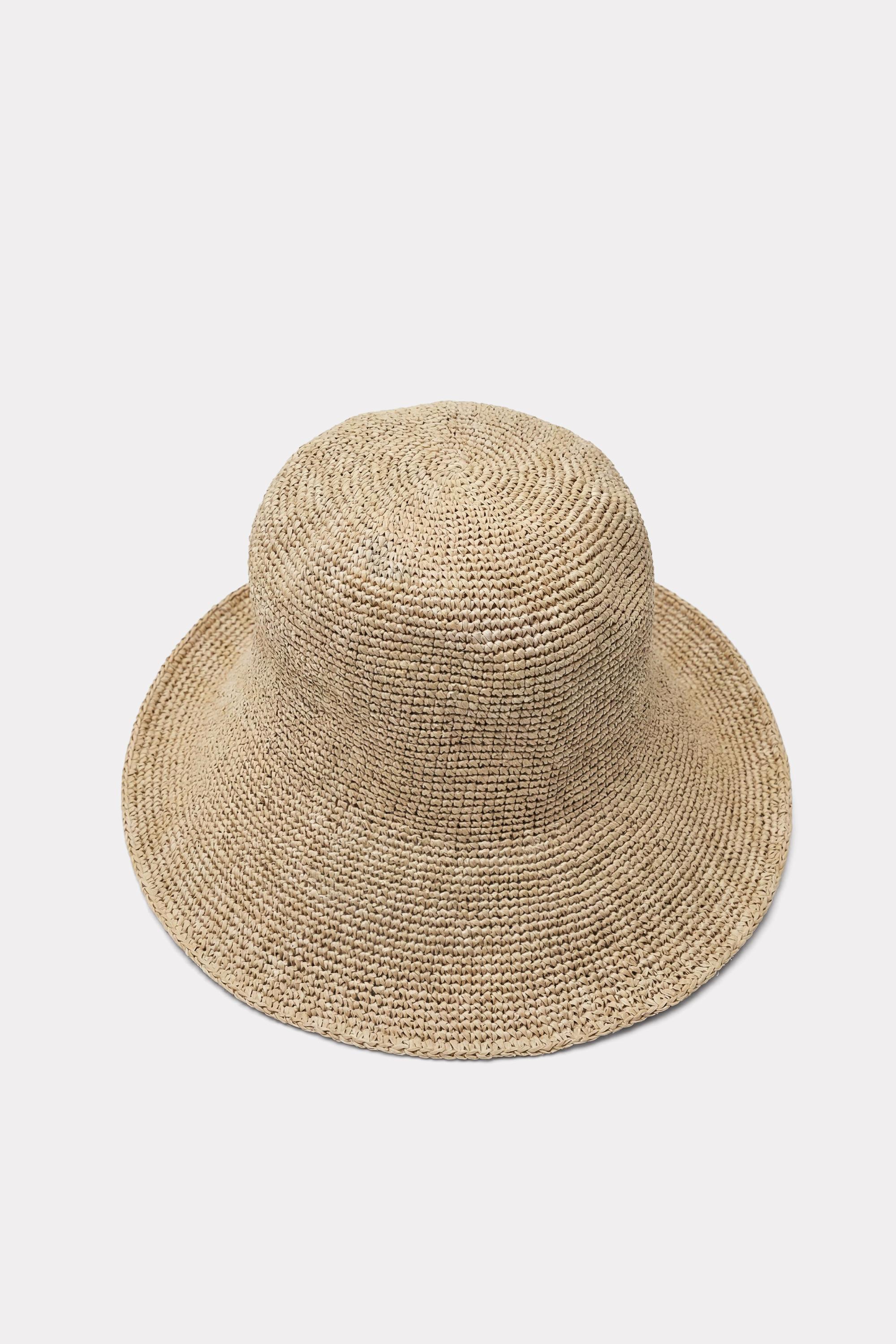 Braided hat — Butter