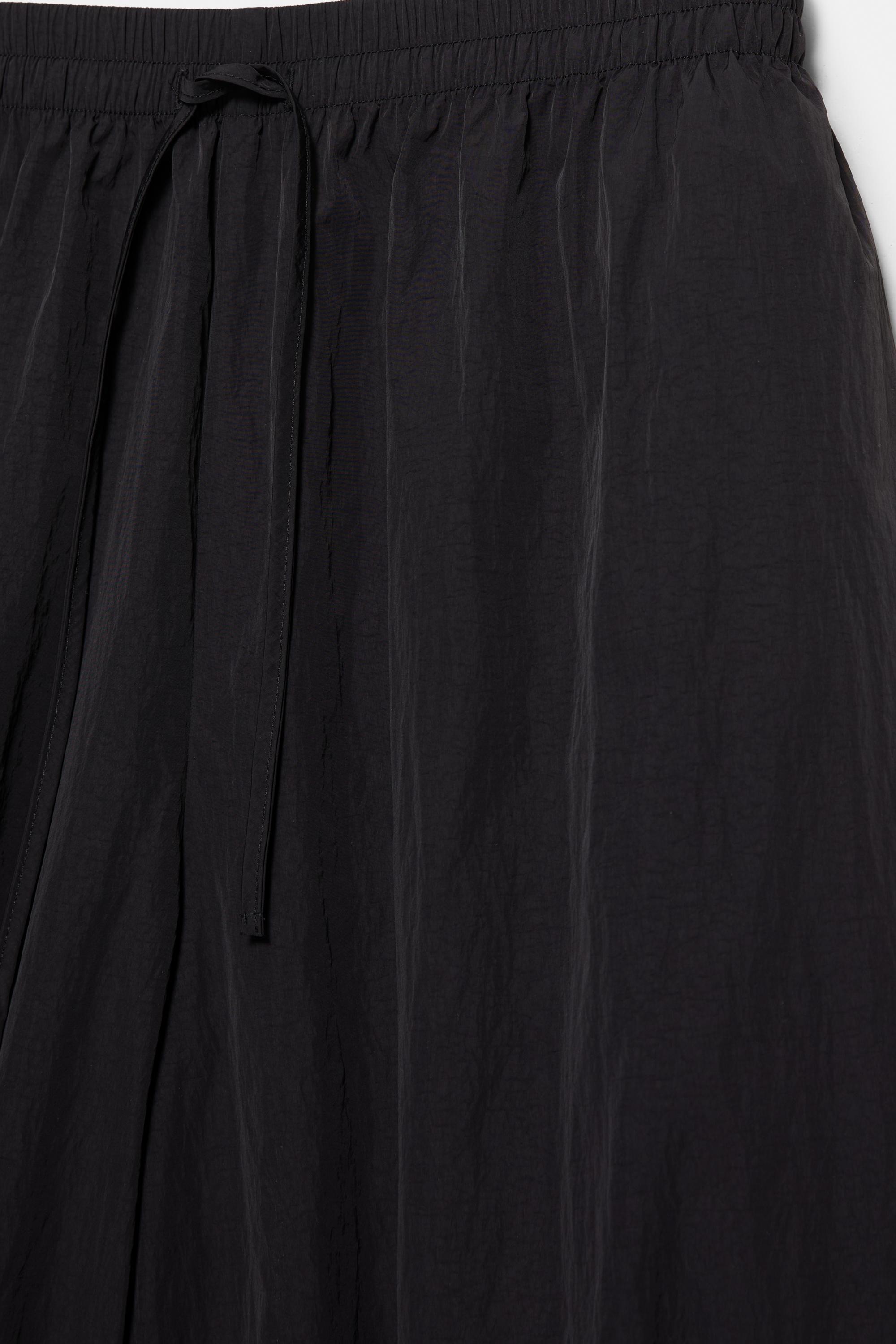 Nylon-effect sarouel trousers — Black