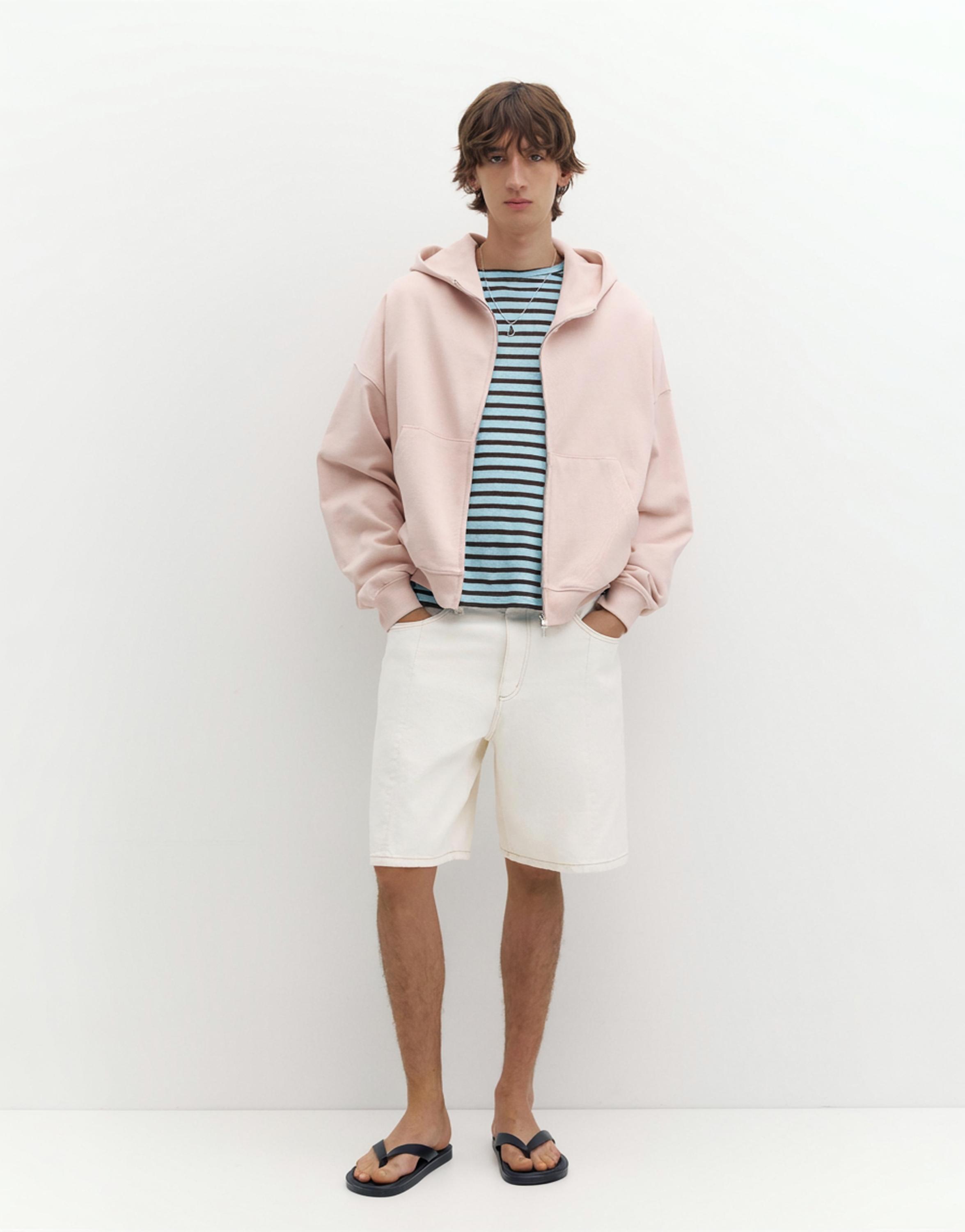Baggy relaxed denim Bermuda shorts — White