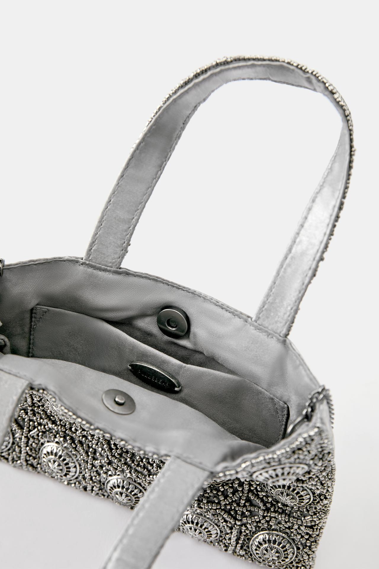 Beaded handbag — Silver