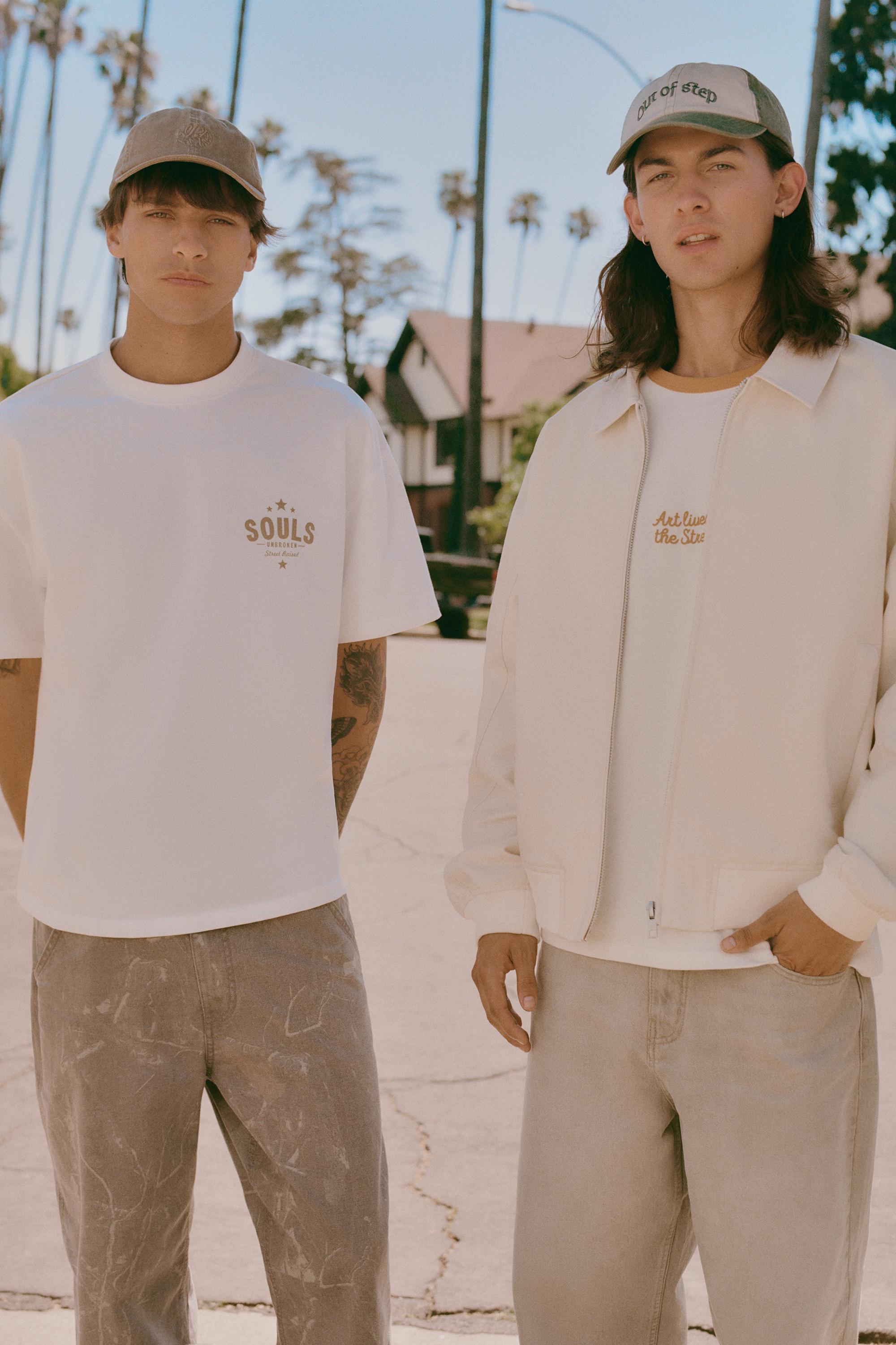 T-Shirt Boxy Con Scritta