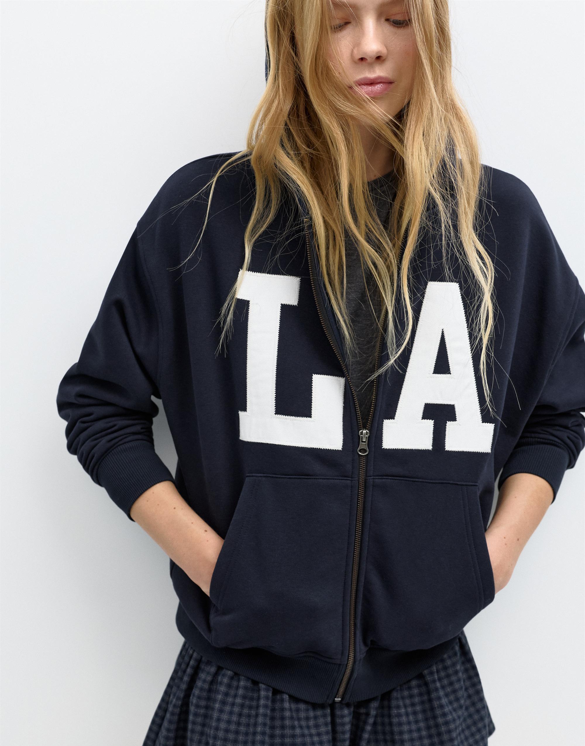 Grafik fermuarlı kapüşonlu sweatshirt - Görsel 13