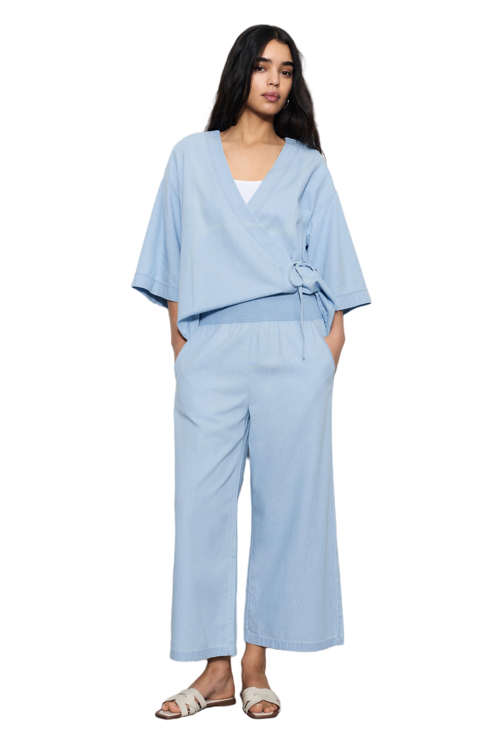Flowing denim trousers with elasticated waist — Pale blue