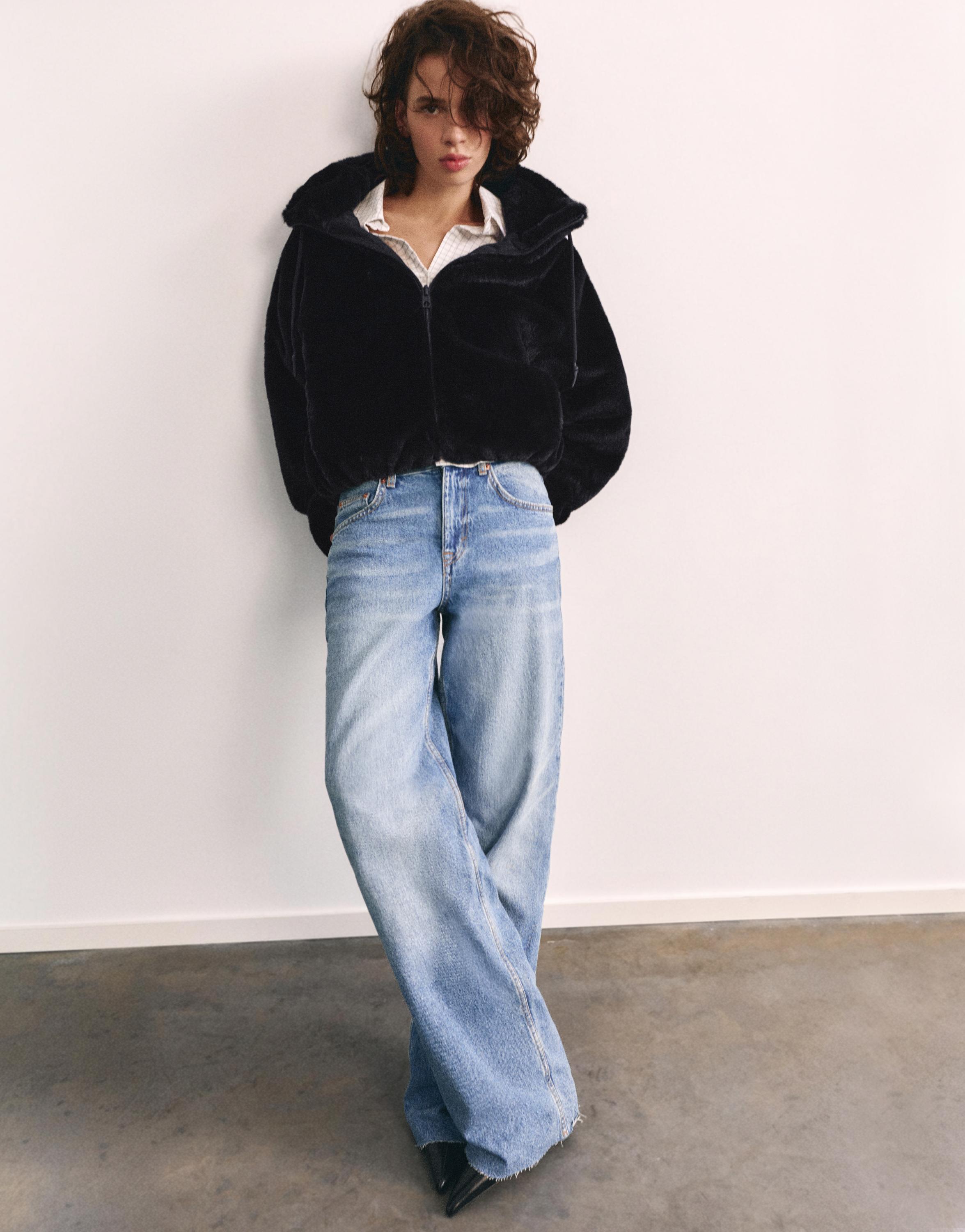 Hooded faux fur jacket — Black