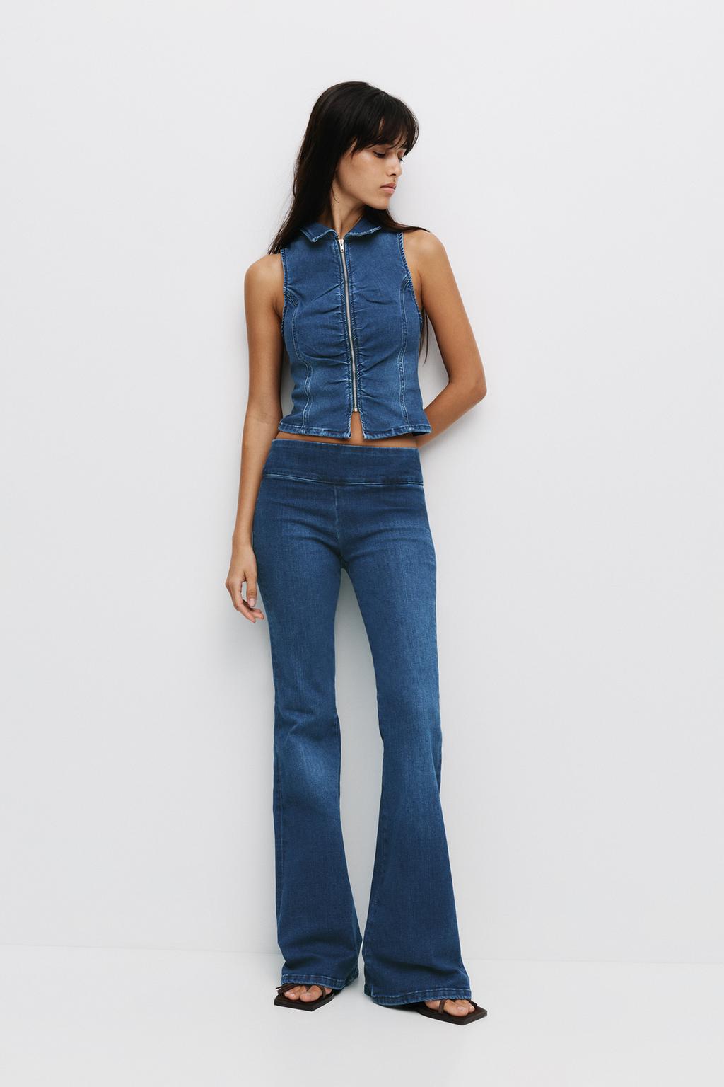 Low-rise flared jeans pull&bear