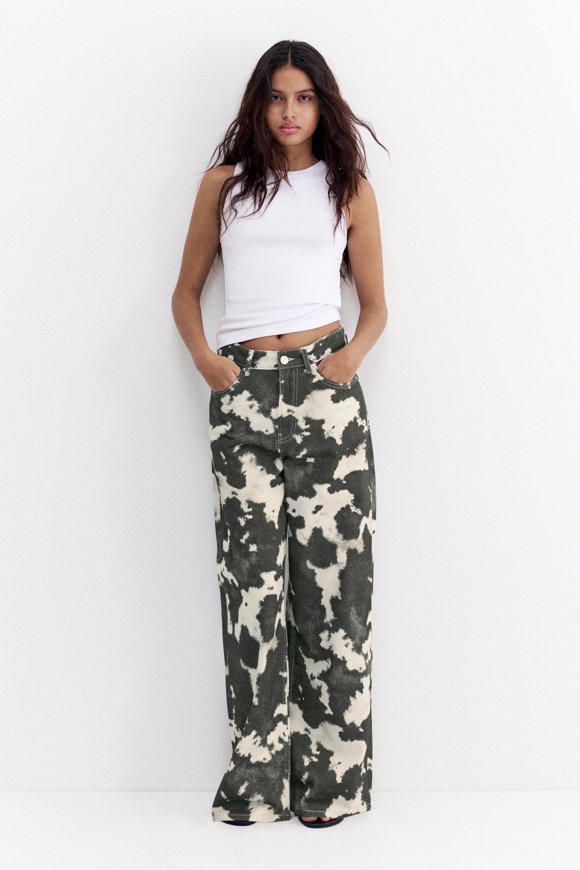 Cow print baggy jeans — White/Black