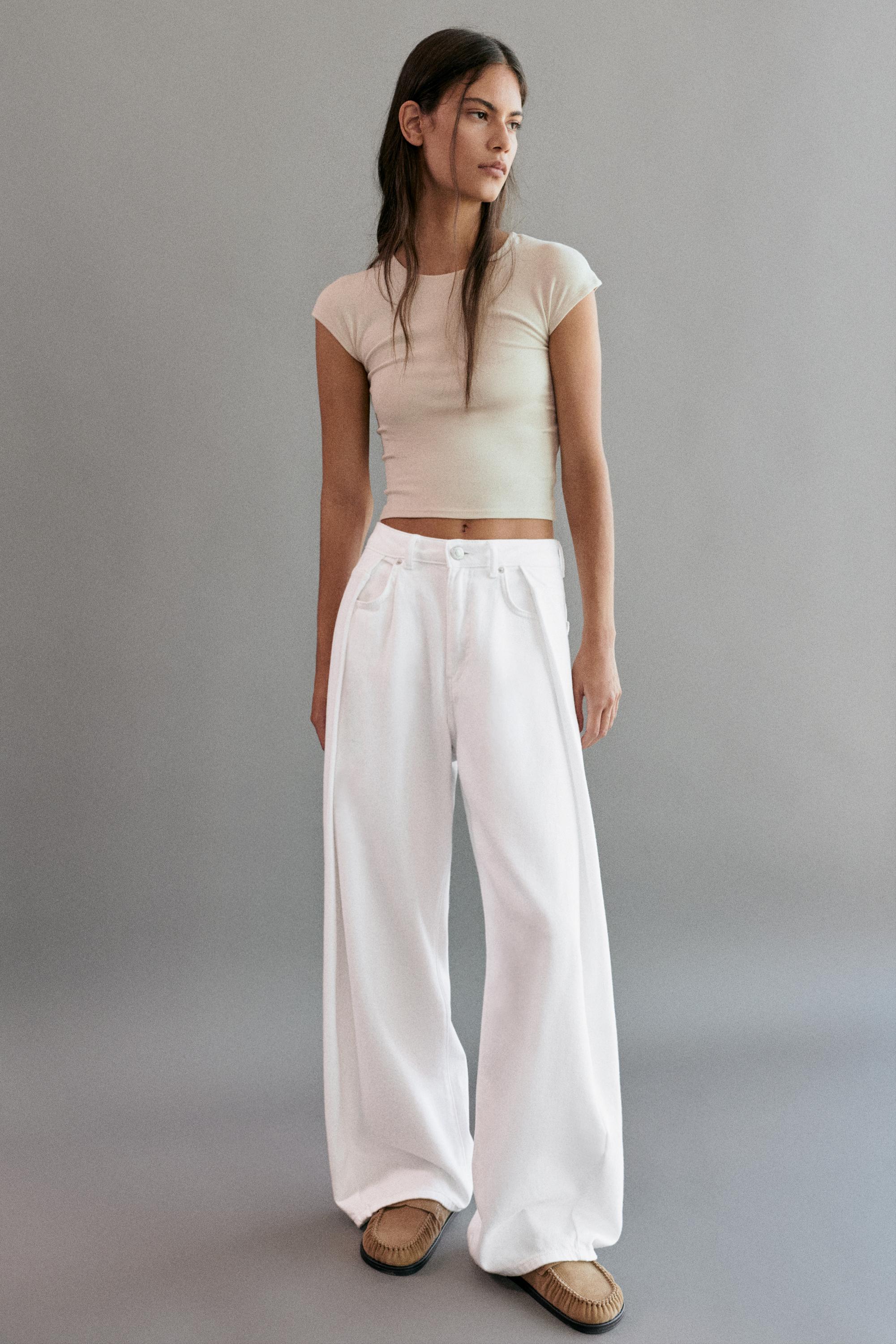 Pleated balloon fit baggy jeans — White