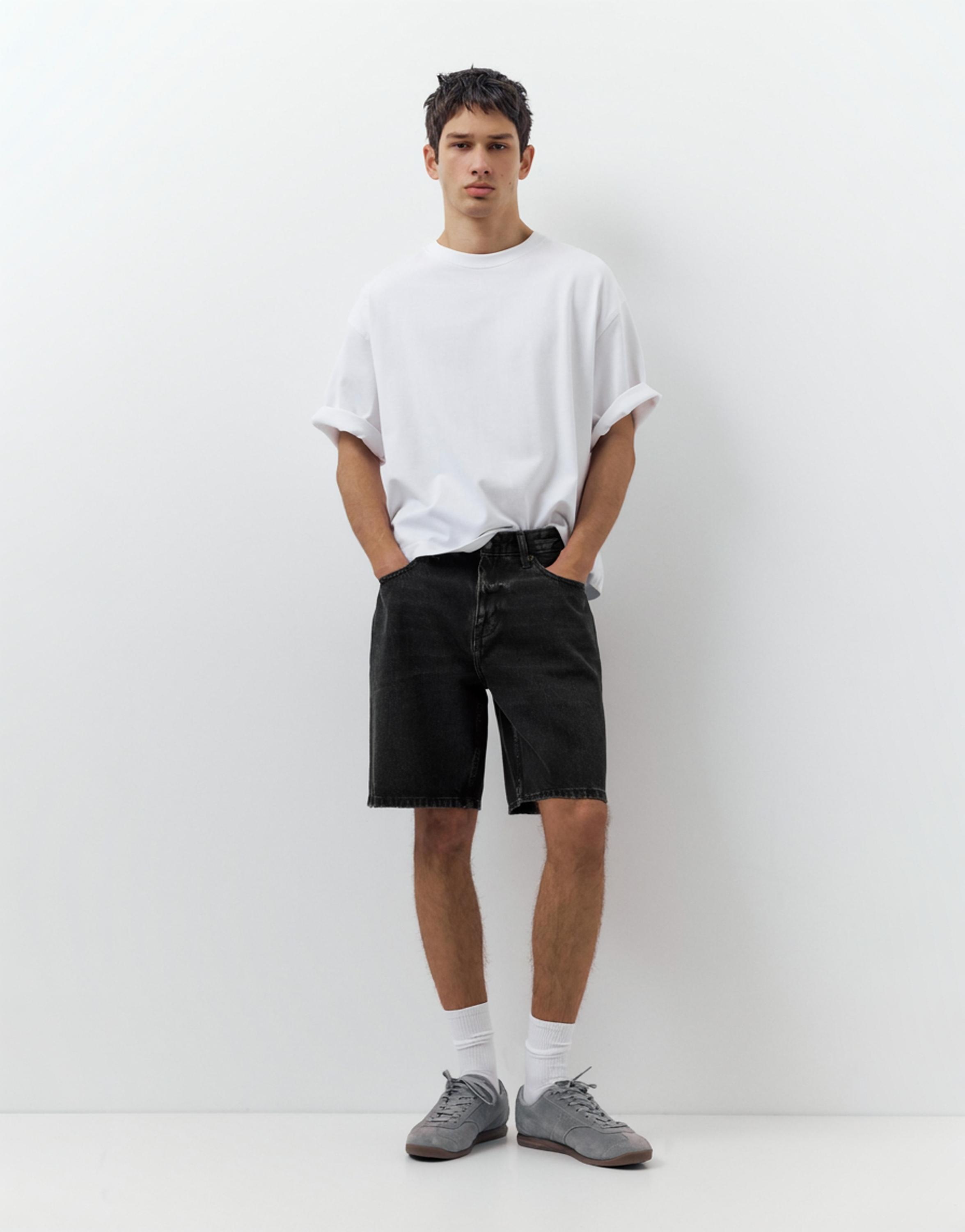 Standard denim Bermuda shorts — Faded black