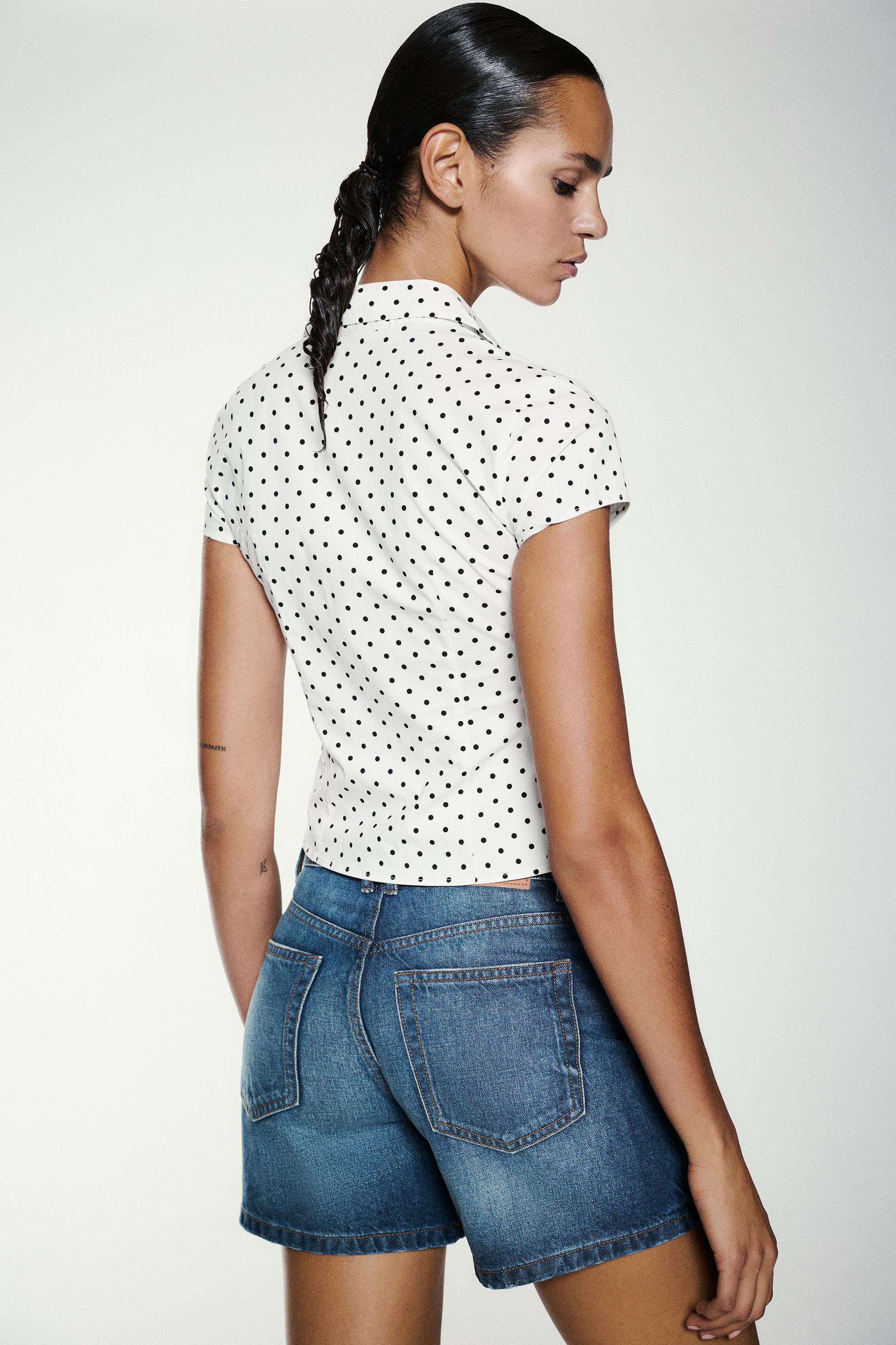 Short sleeve shirt with toggles — White/Black