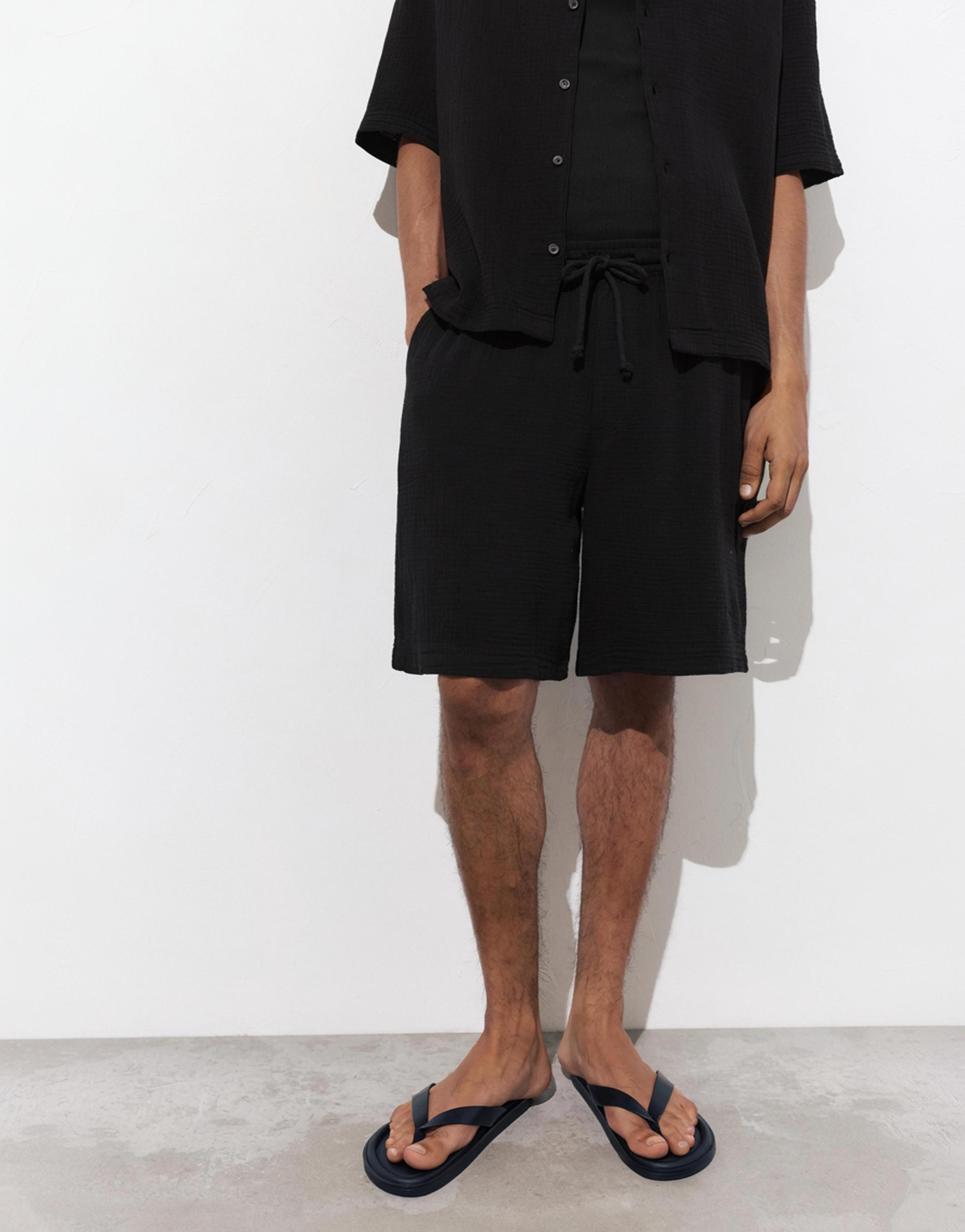 Bermuda sweat shorts — Black
