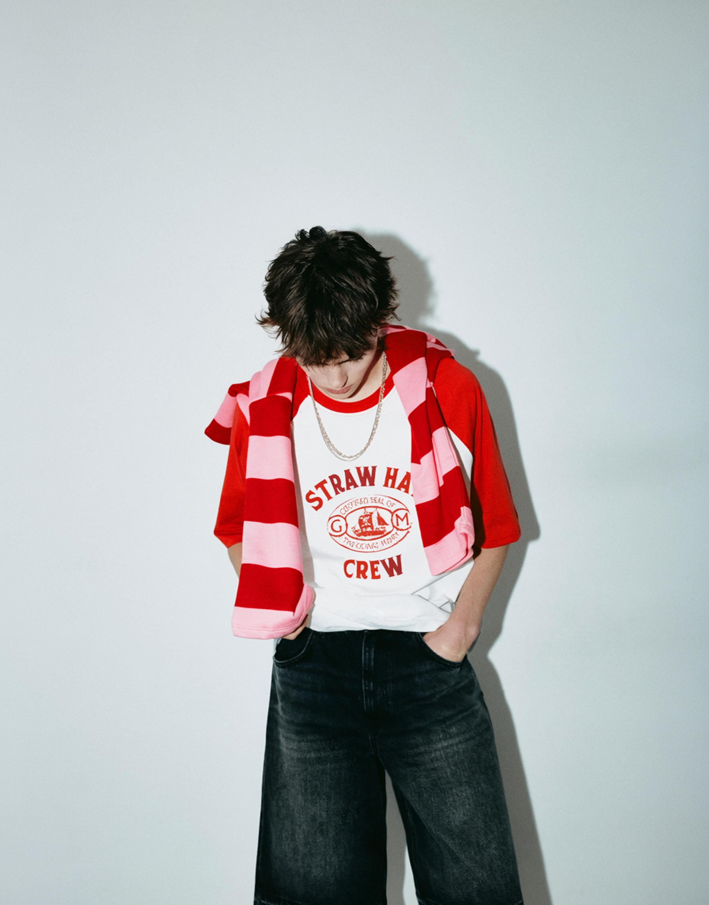 One Piece T-shirt — Reddish