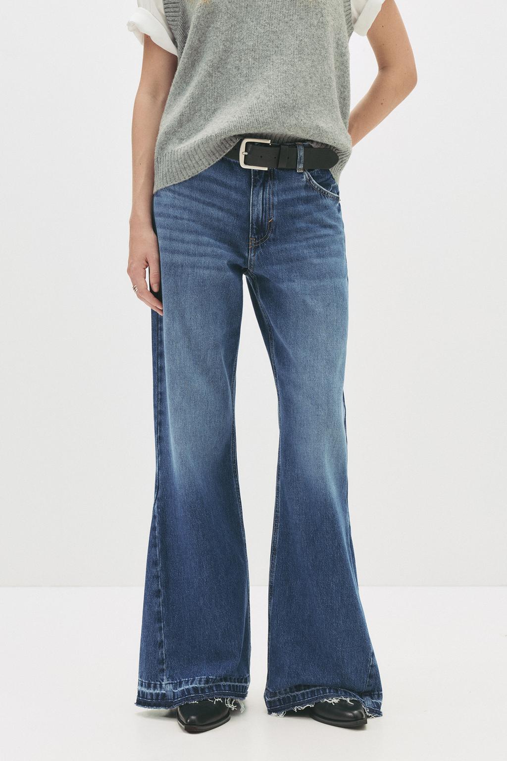 Jean loose flare pull&bear