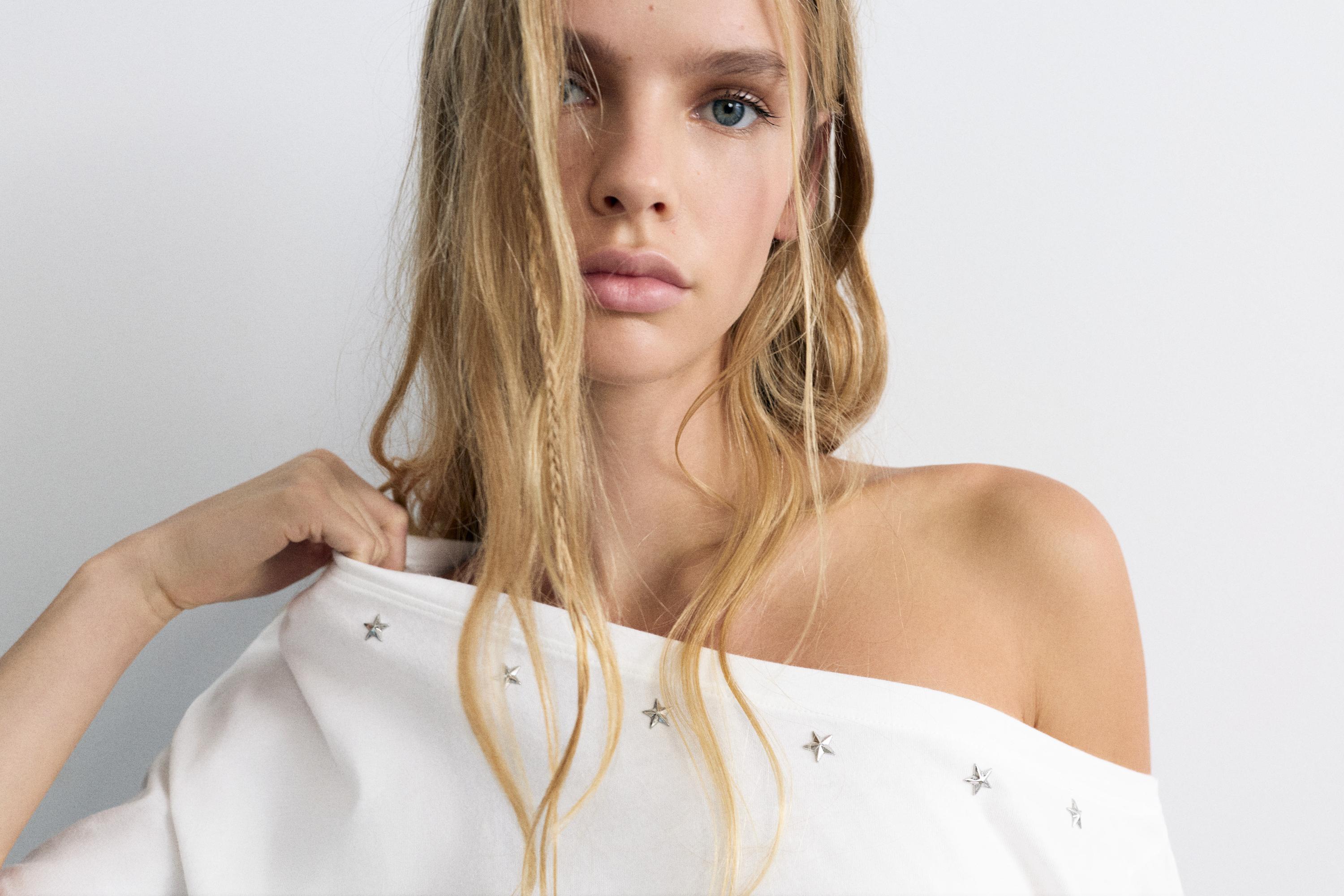 Asymmetric star T-shirt — White