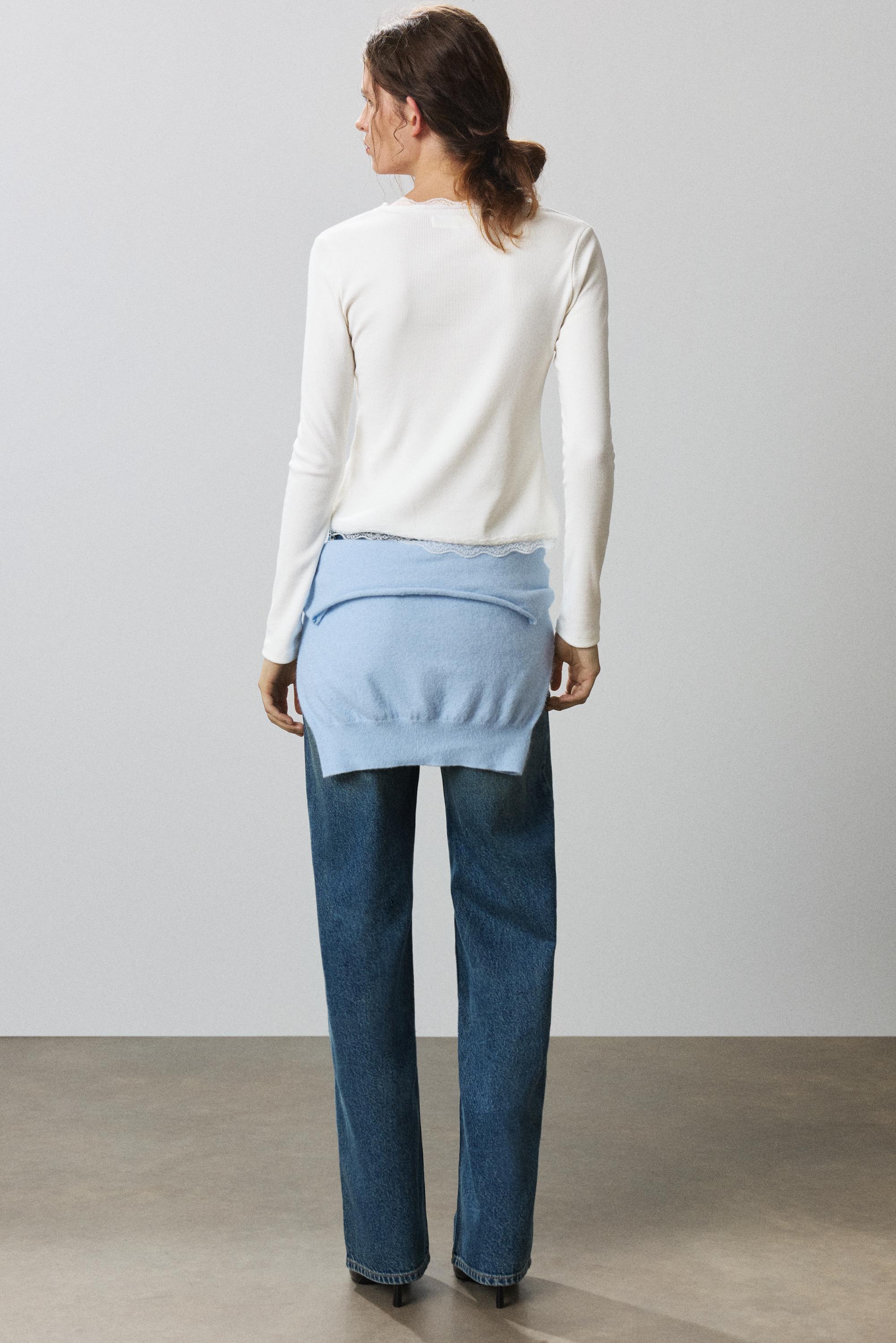 Buttoned lace T-shirt — Ice