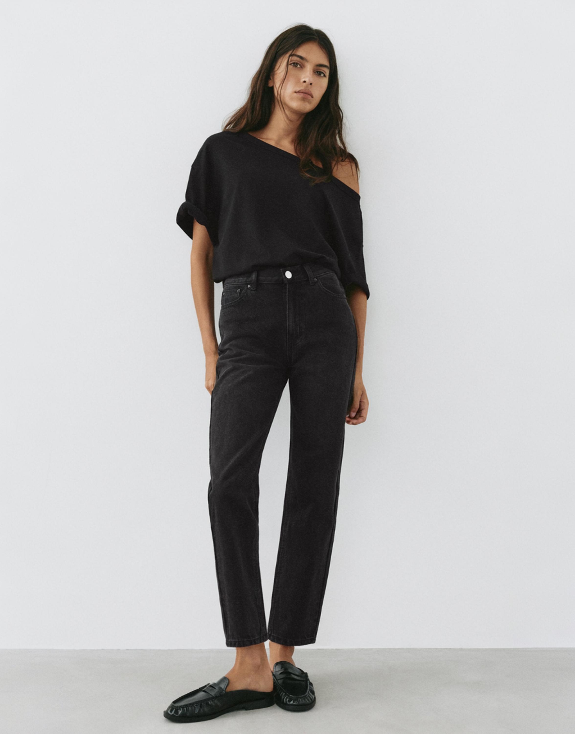 High-waist mom jeans — Black