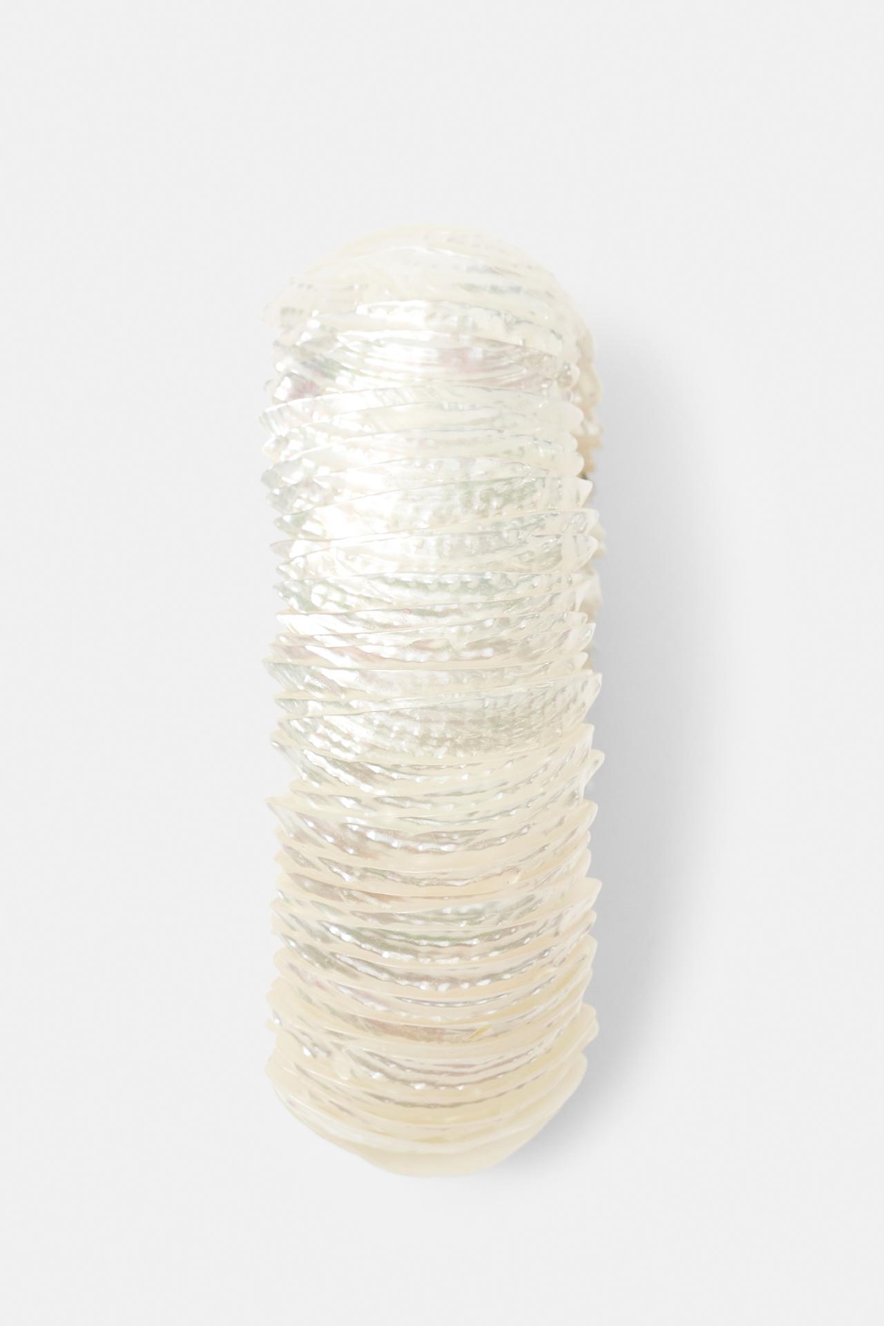 Mother-of-pearl-effect bracelet — Ice