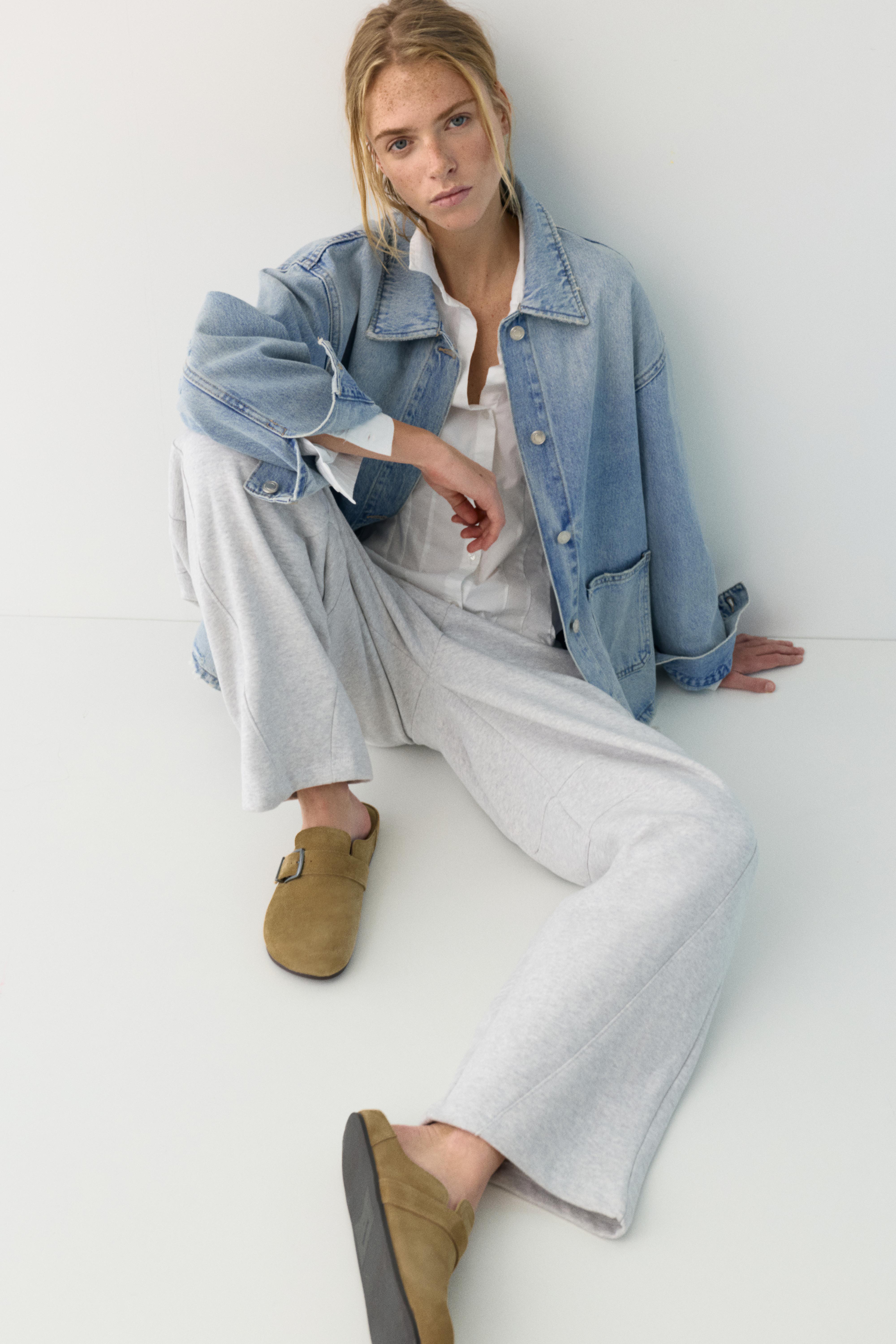 Leather buckle clogs — Sand