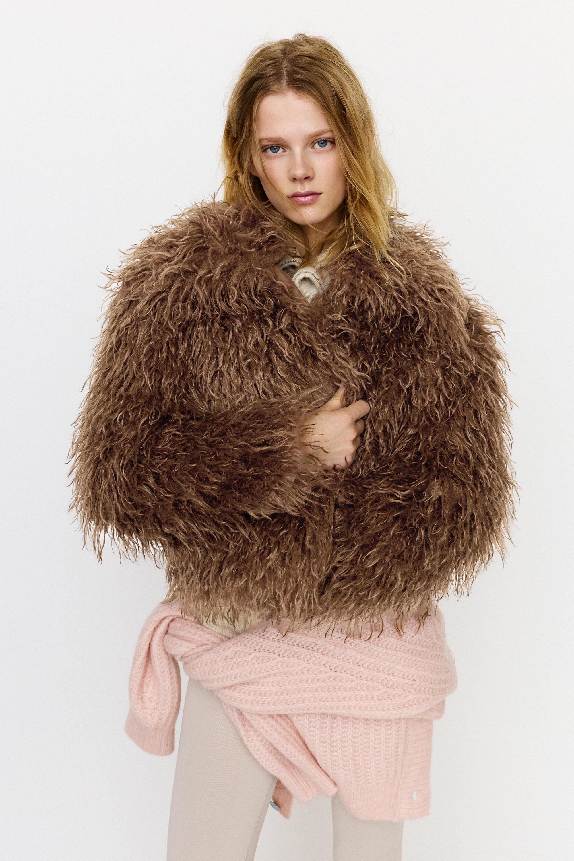 Casaco Efeito Pelo Encaracolado