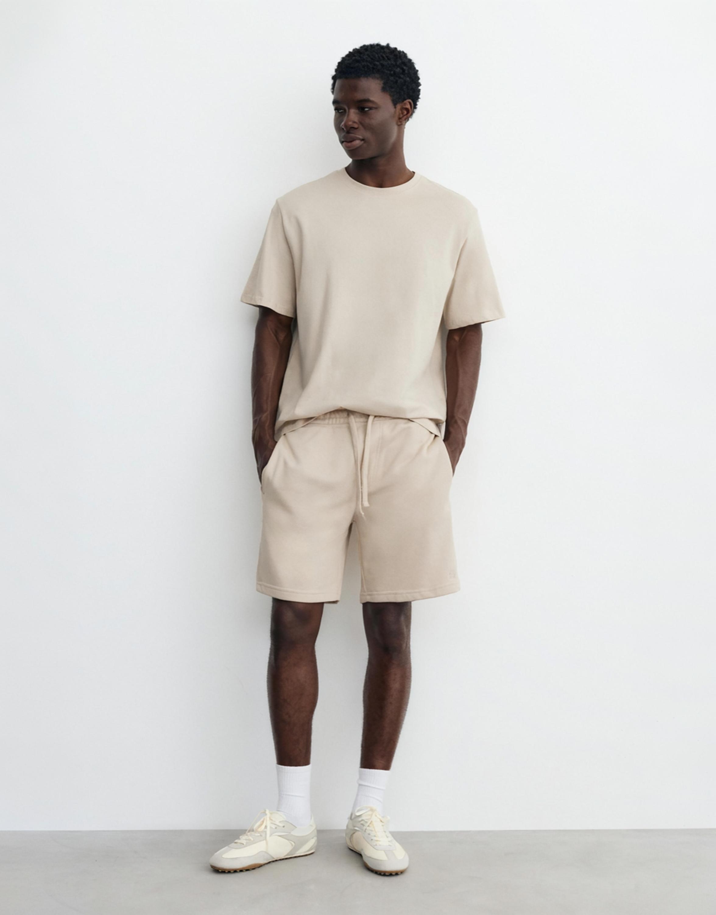 Pack of Bermuda jogger shorts and T-shirt — Sand