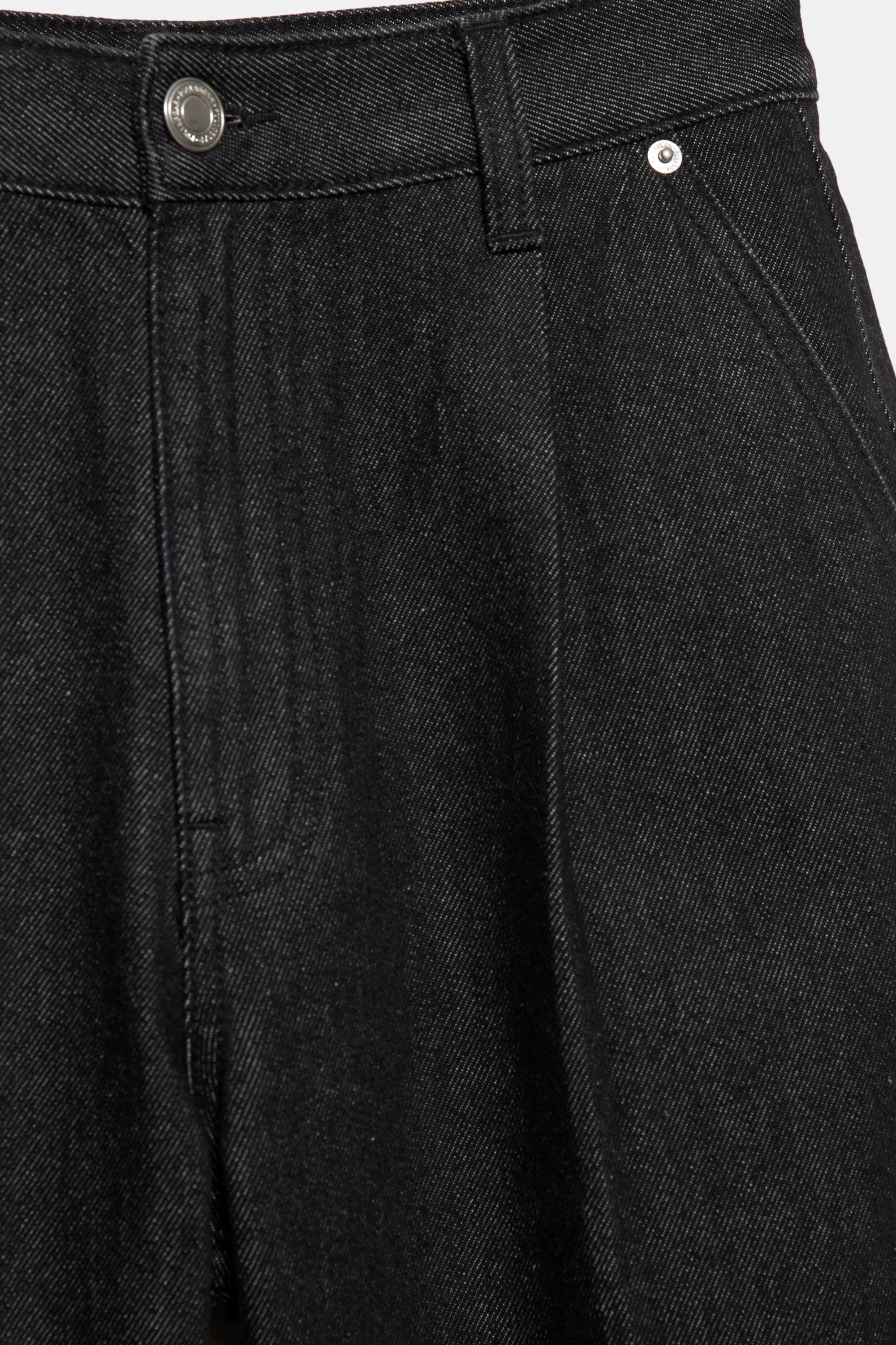 Relaxed fit wide-leg jeans — Black