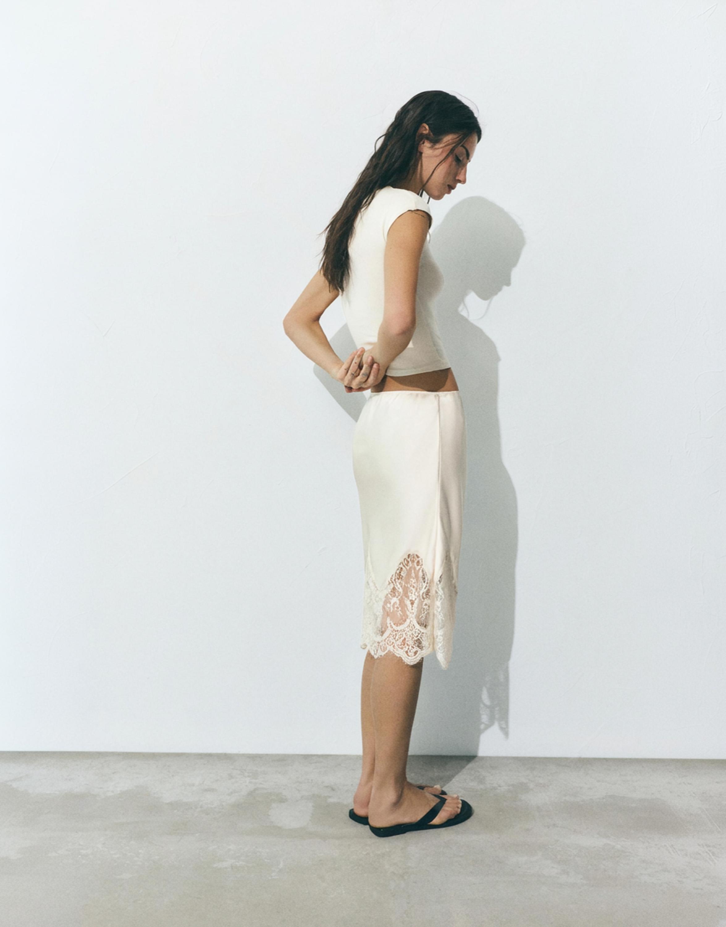 Dantel detaylı midi etek - Görsel 14