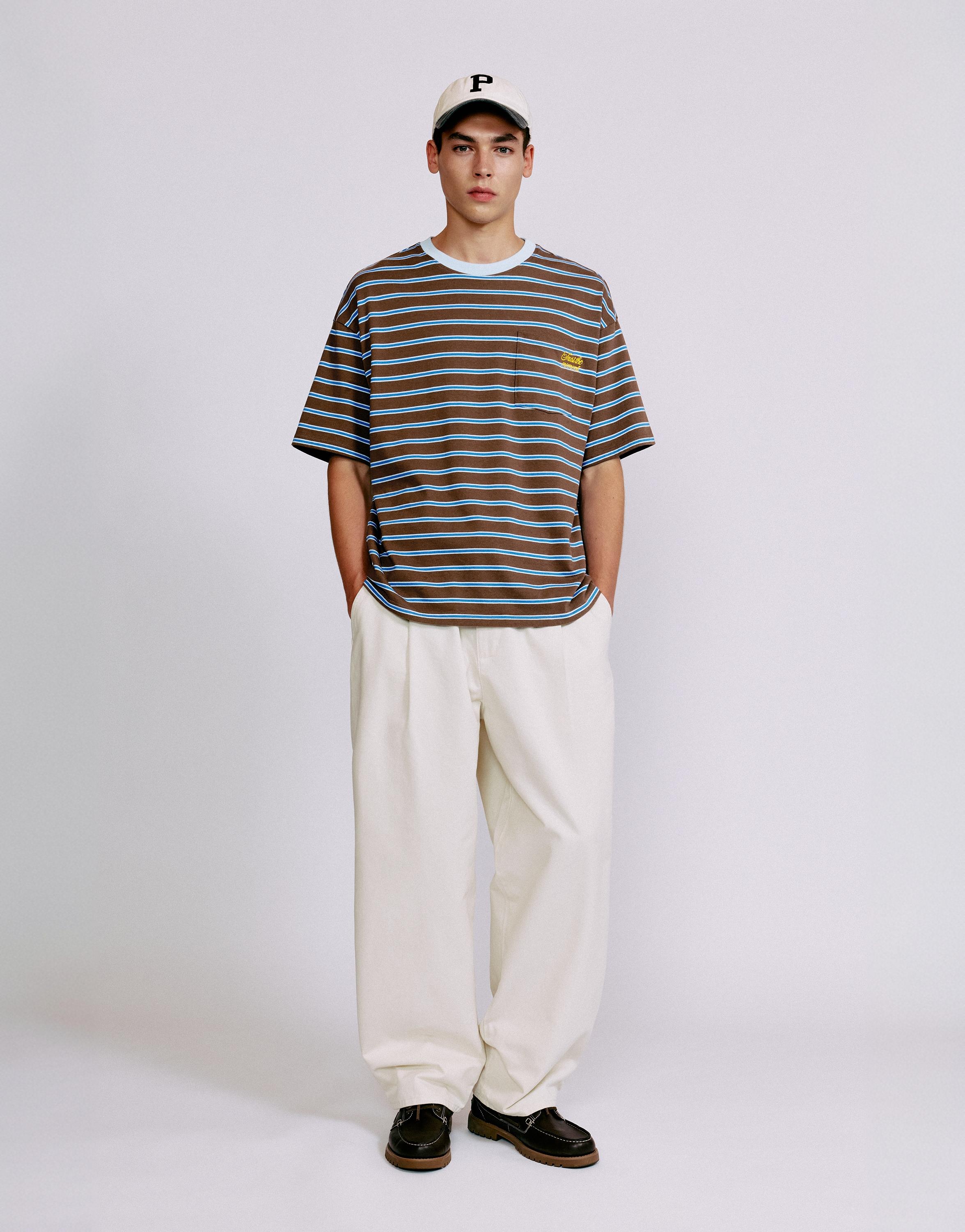 Striped T-shirt with text — Brown