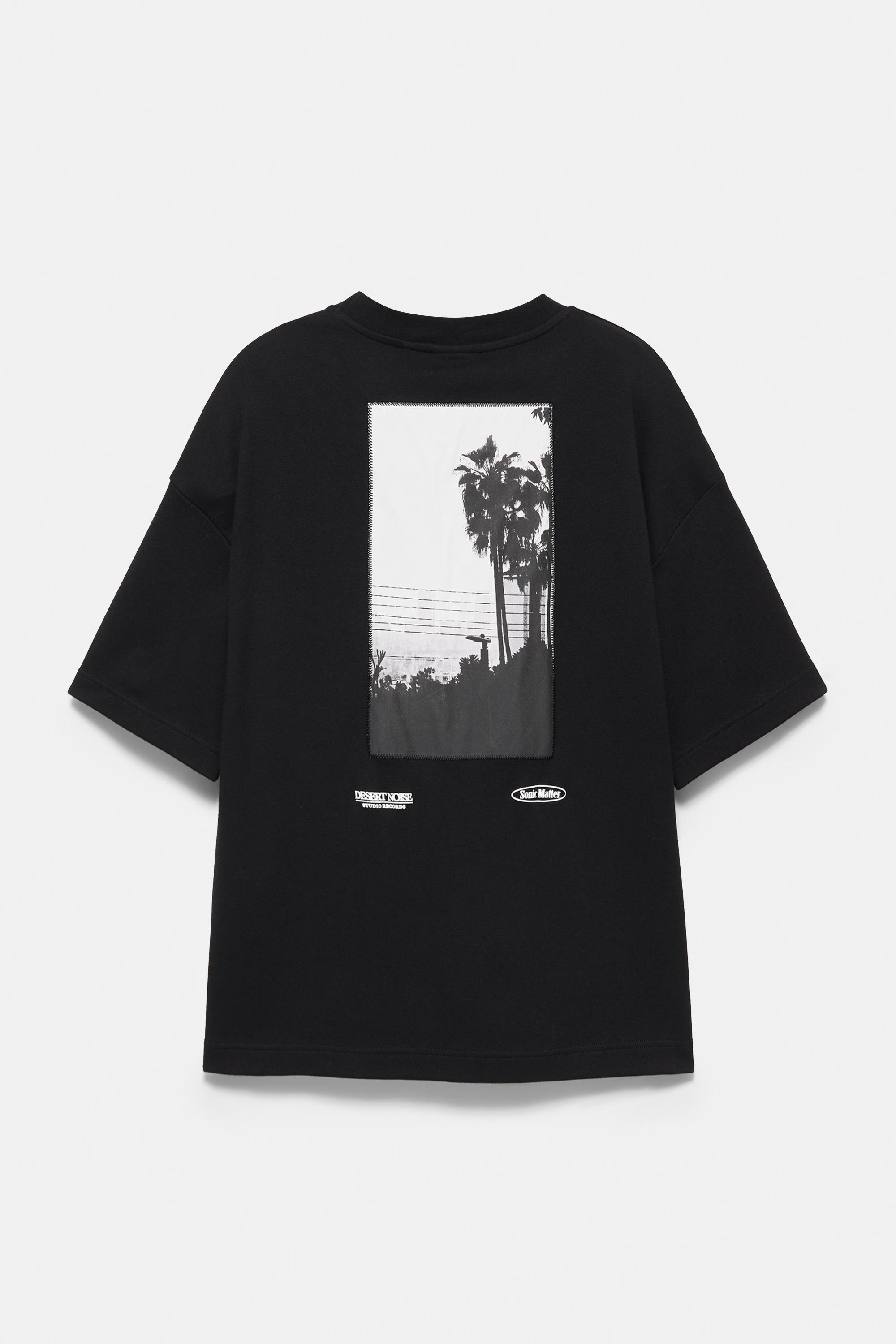 Oversize graphic T-shirt — Black