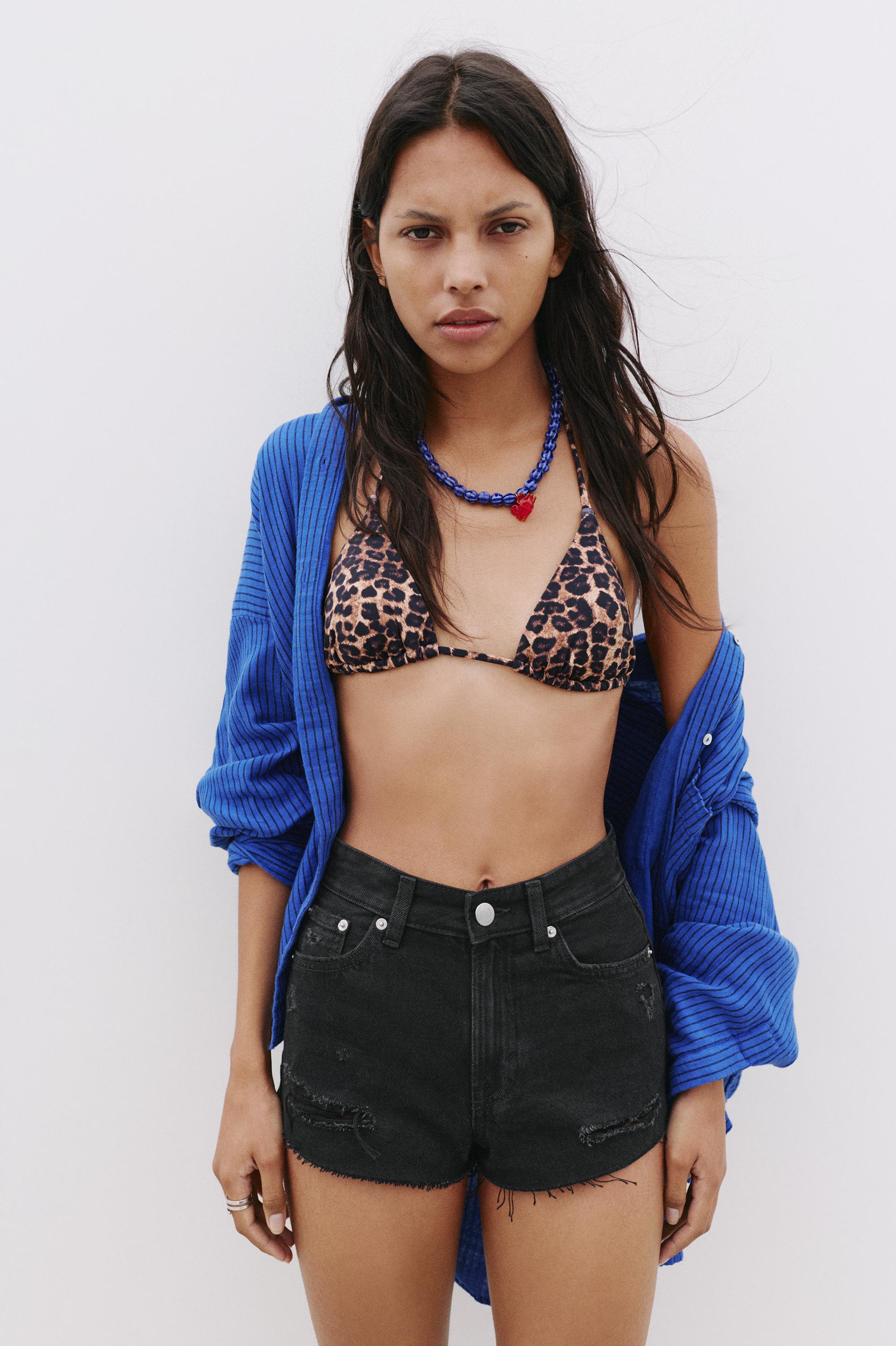 Mom fit ripped denim shorts — Black