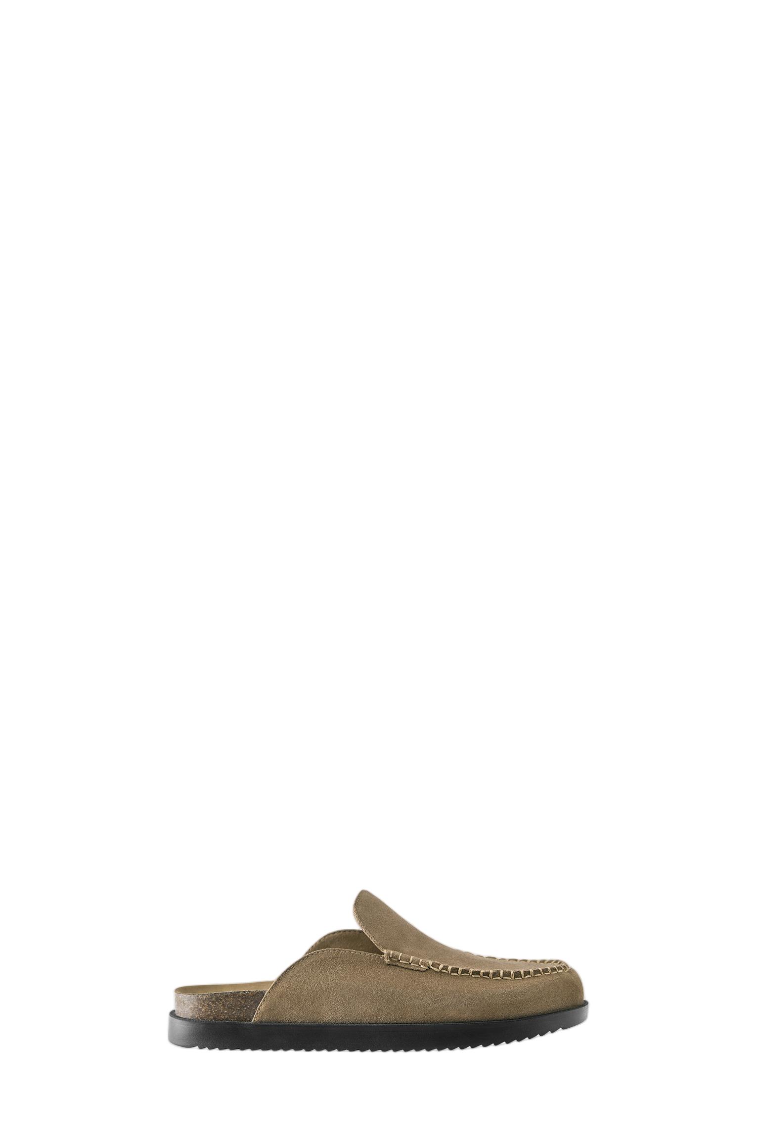 Leather clogs — Brown
