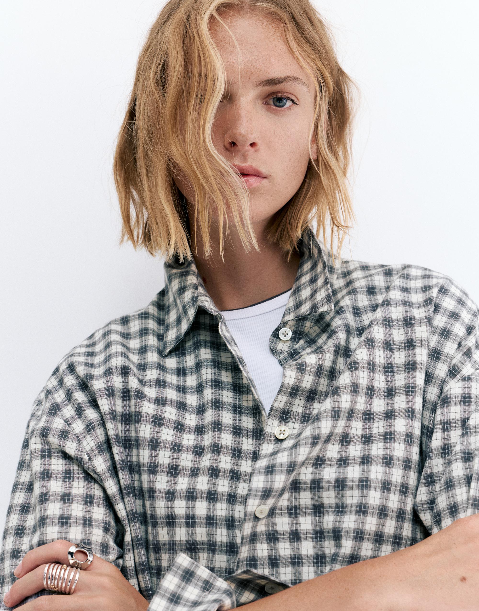 Çok konumlu bandana detaylı kareli gömlek - Görsel 10