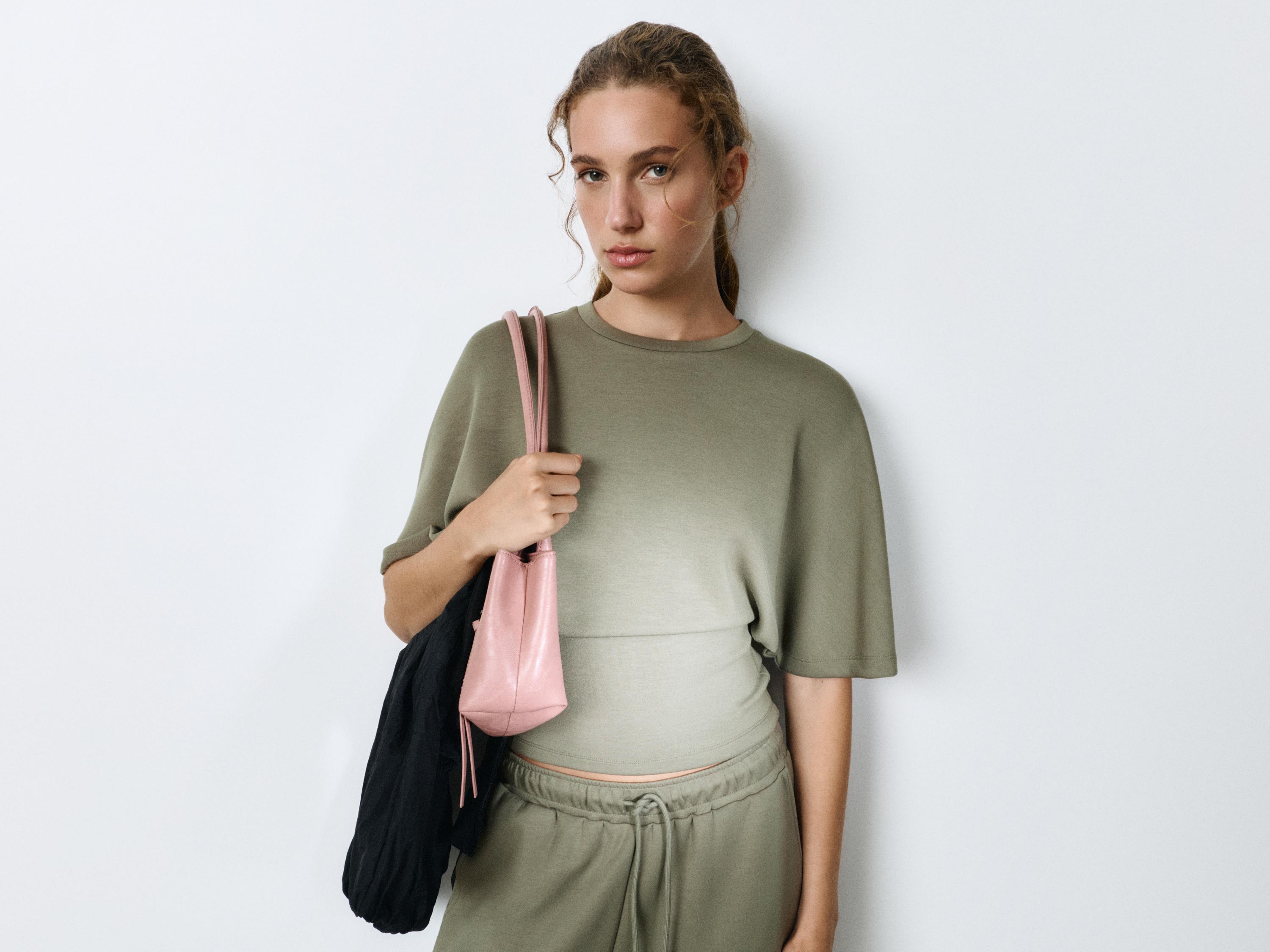 Modal batwing sleeve T-shirt — Khaki
