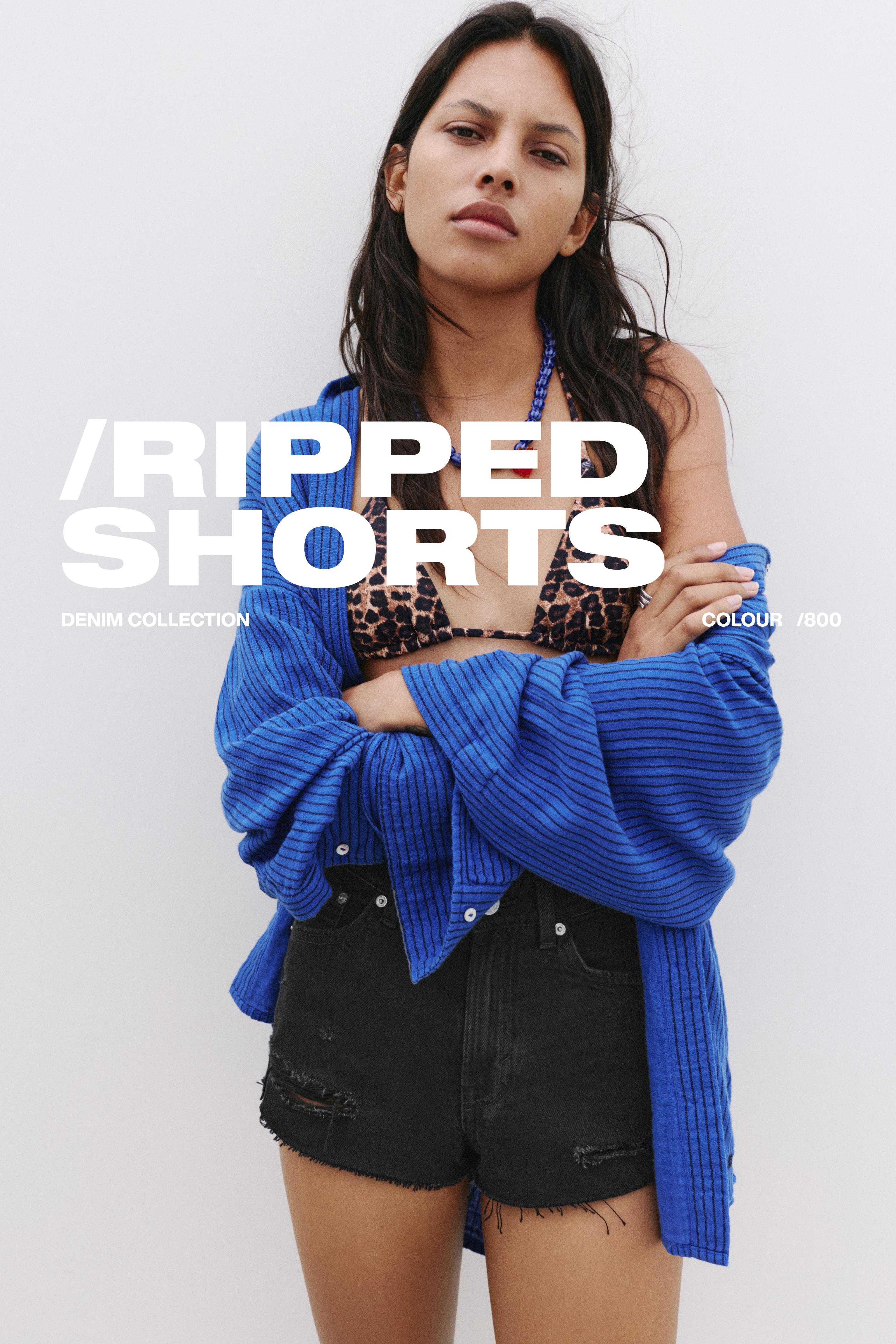 Mom fit ripped denim shorts — Black