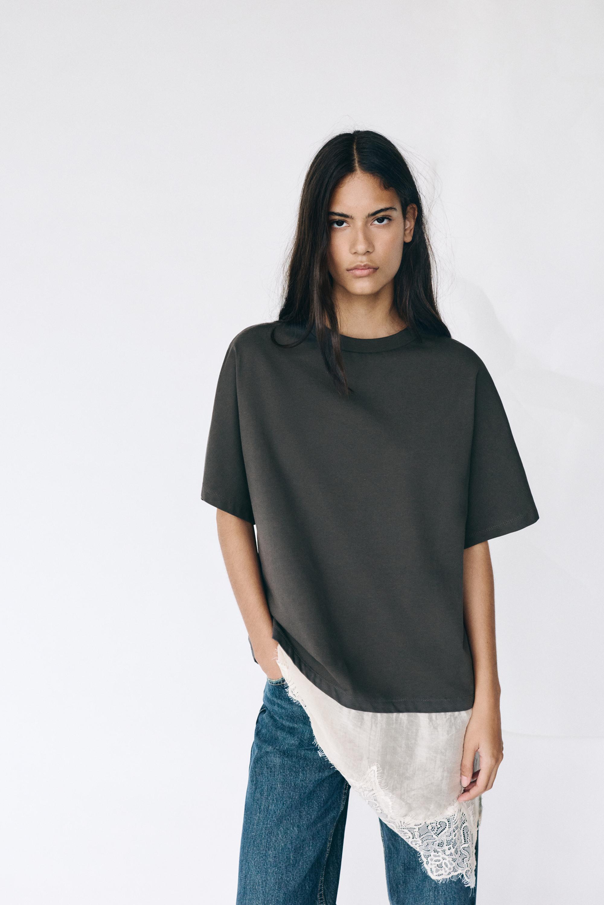 Contrast T-shirt with lace hem — Anthracite grey