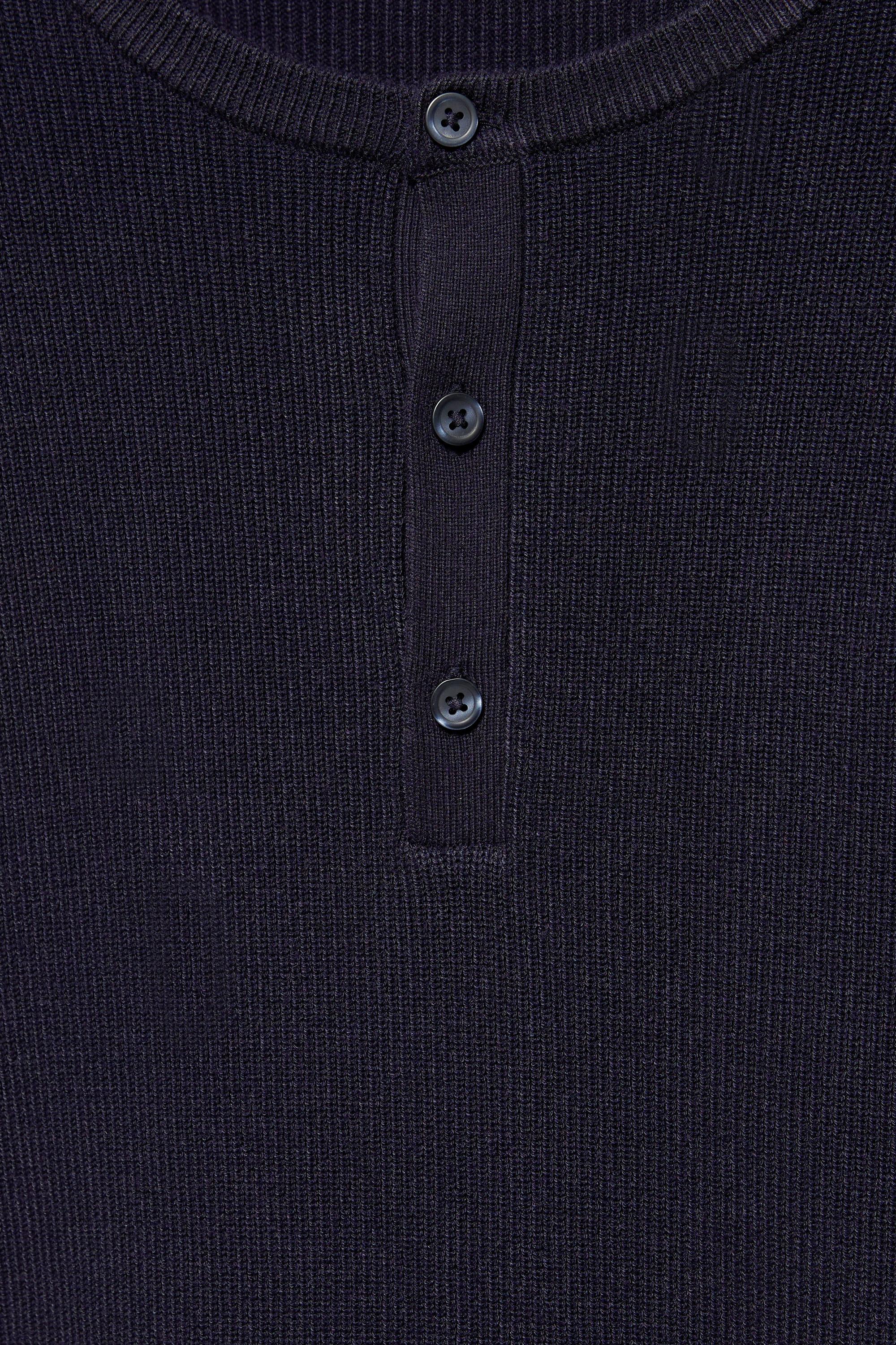 Henley neck jumper — Navy