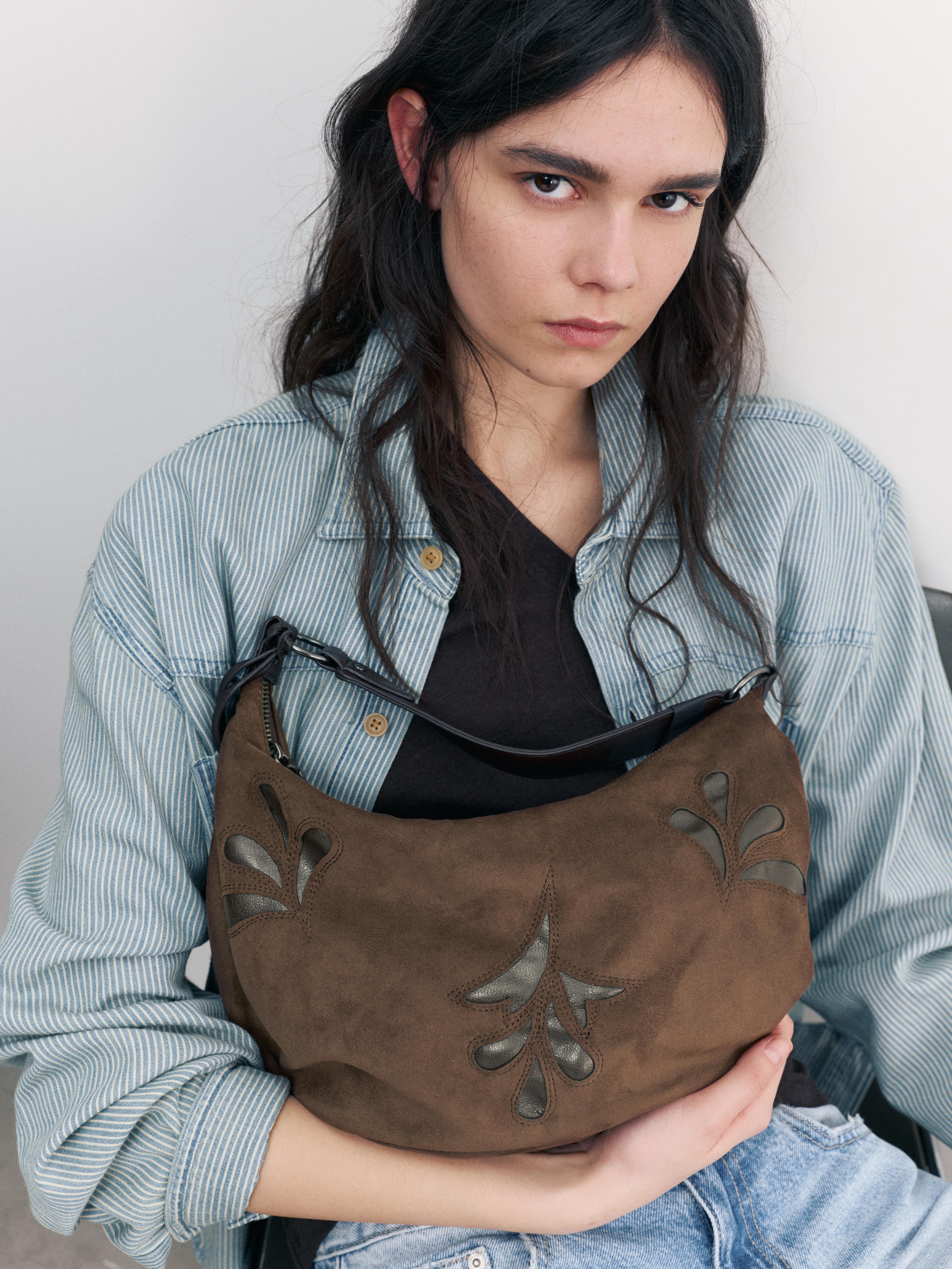 Borsa A Spalla Con Decorazioni A Frange