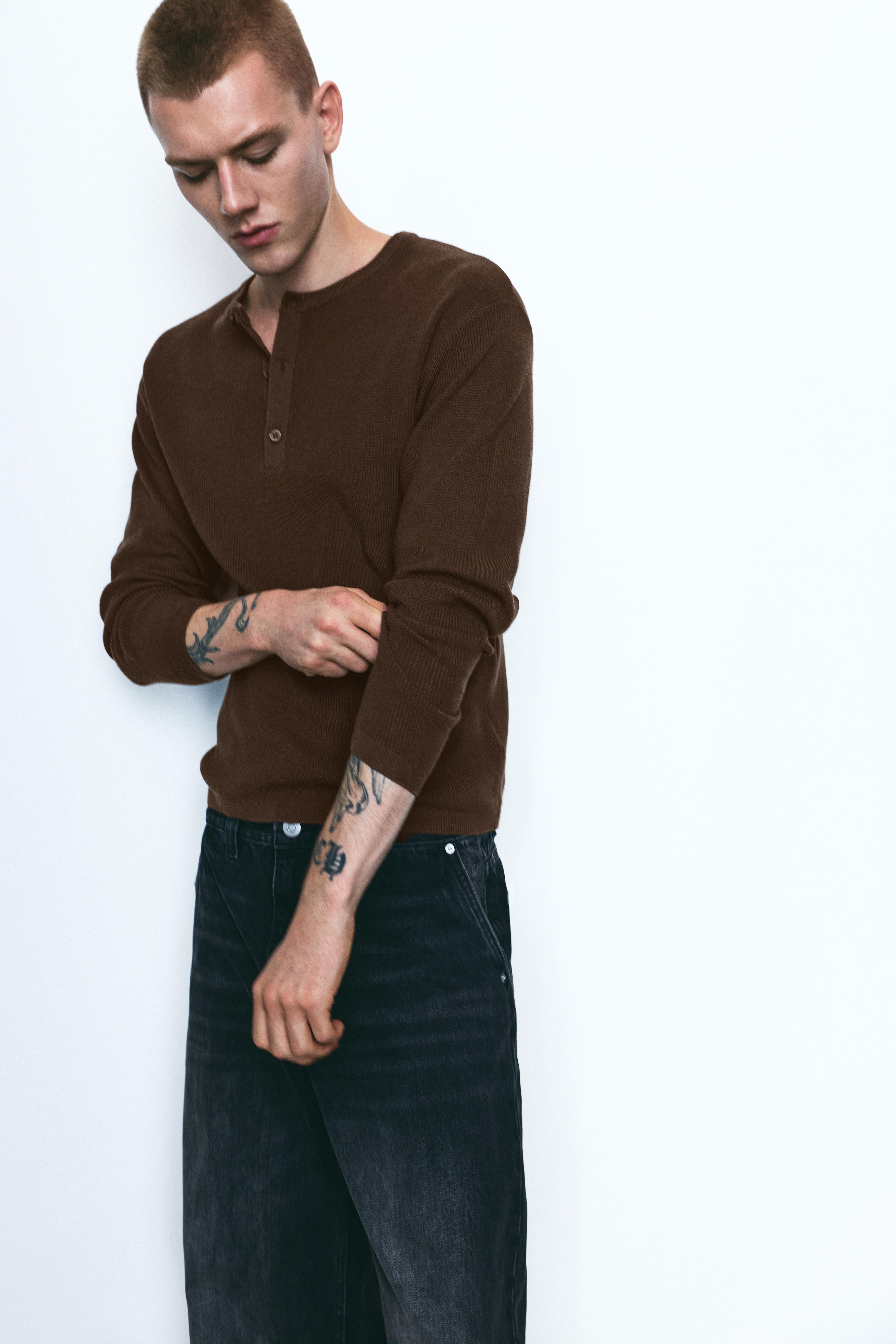 Pull Col Henley