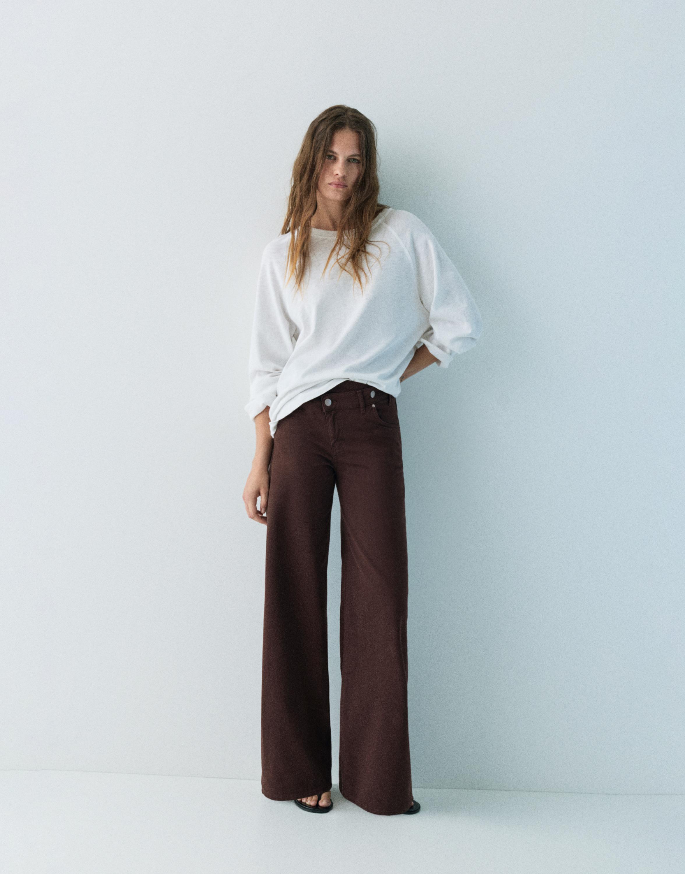 Wide leg jeans with crossover waistband — Brown