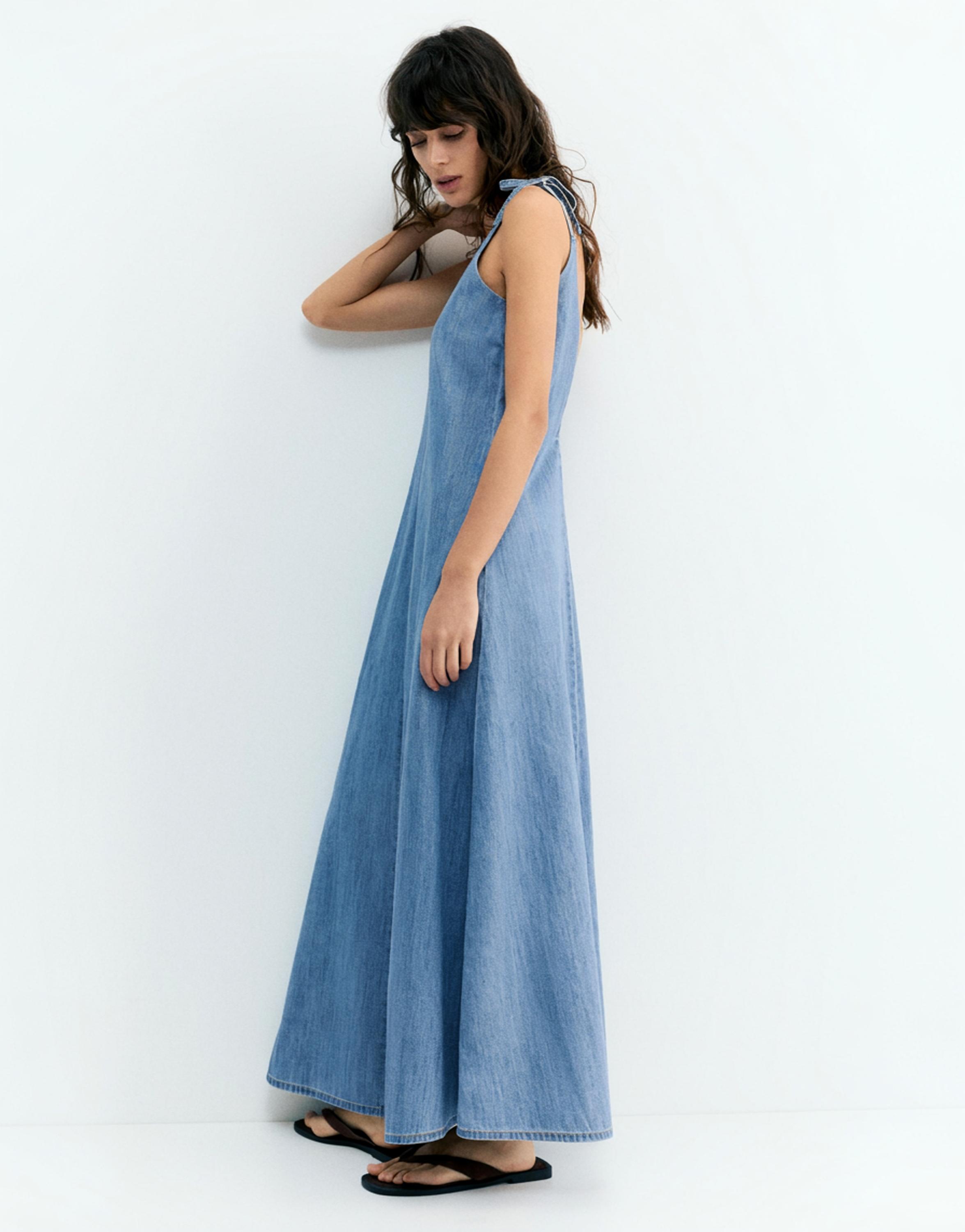 Askılı uzun jean elbise - Görsel 10