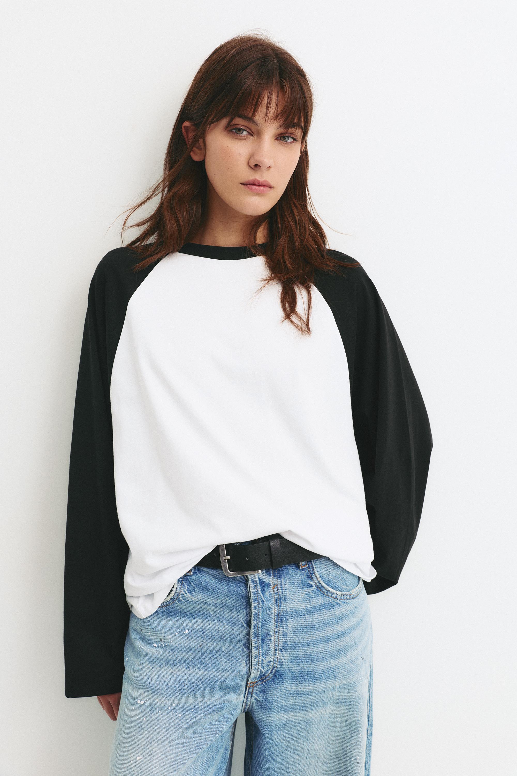 Langärmeliges Kontrast-T-Shirt