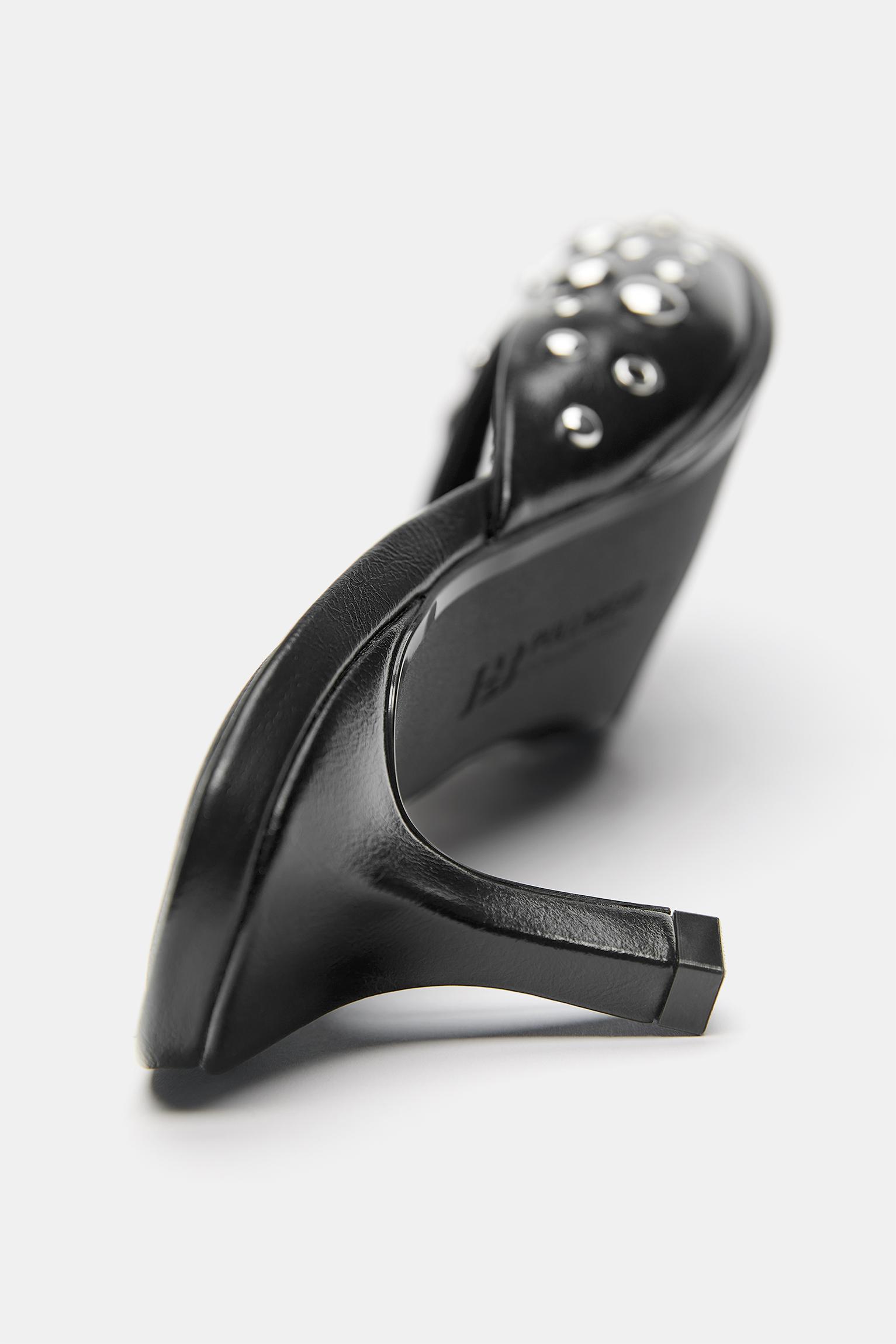 Zımbalı topuklu sandalet - Görsel 2