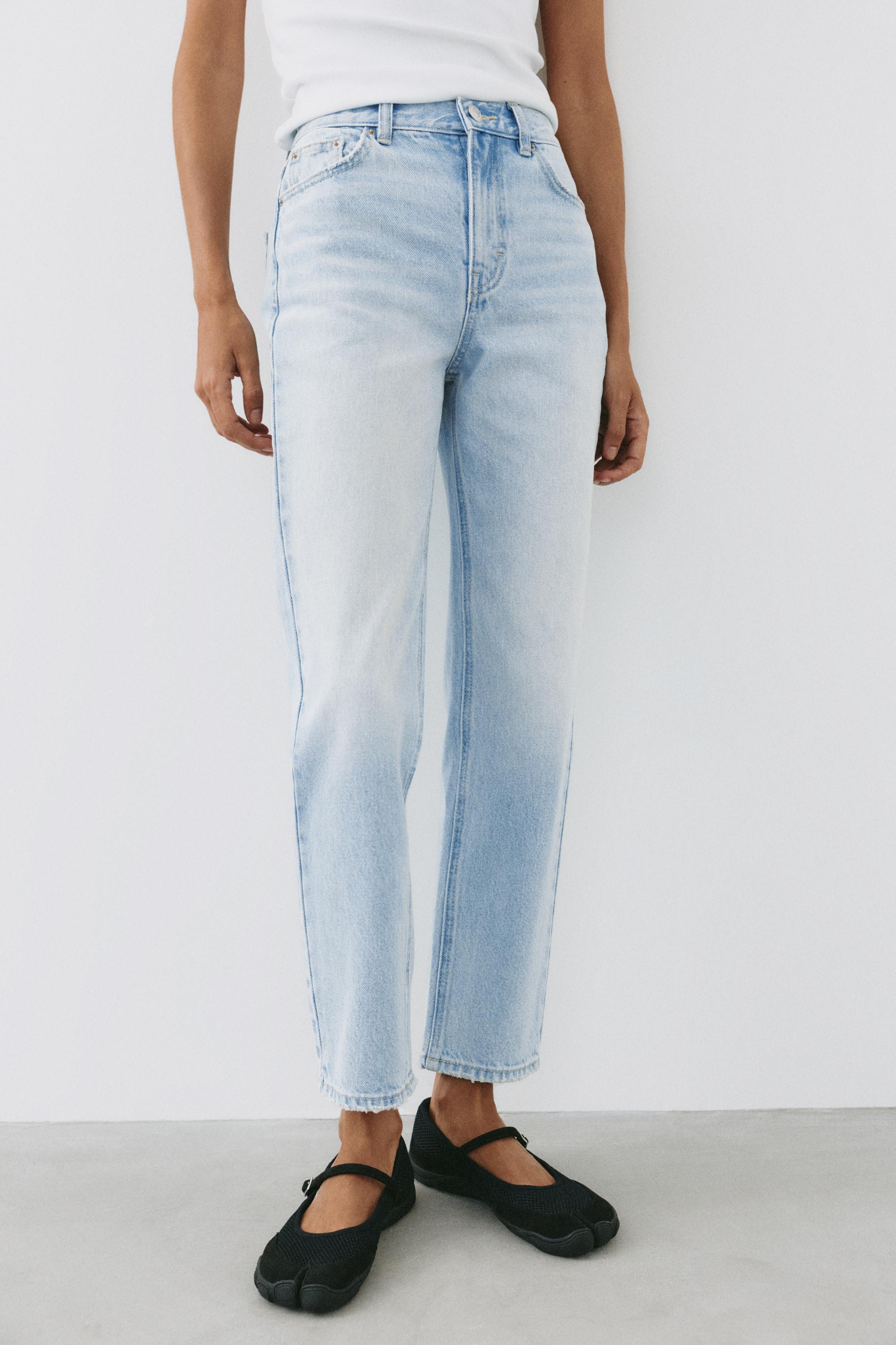 High-waist mom jeans — Faded blue