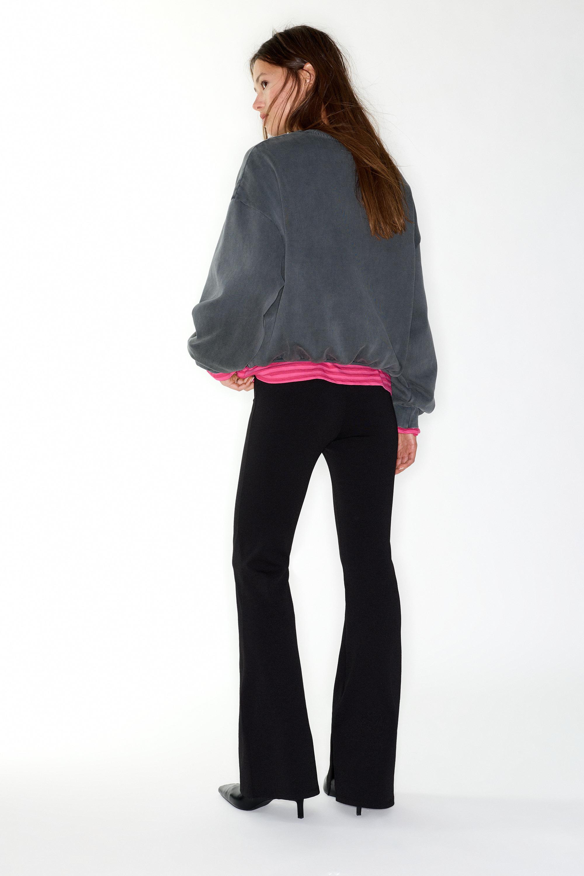 London 29 graphic sweatshirt — Faded black