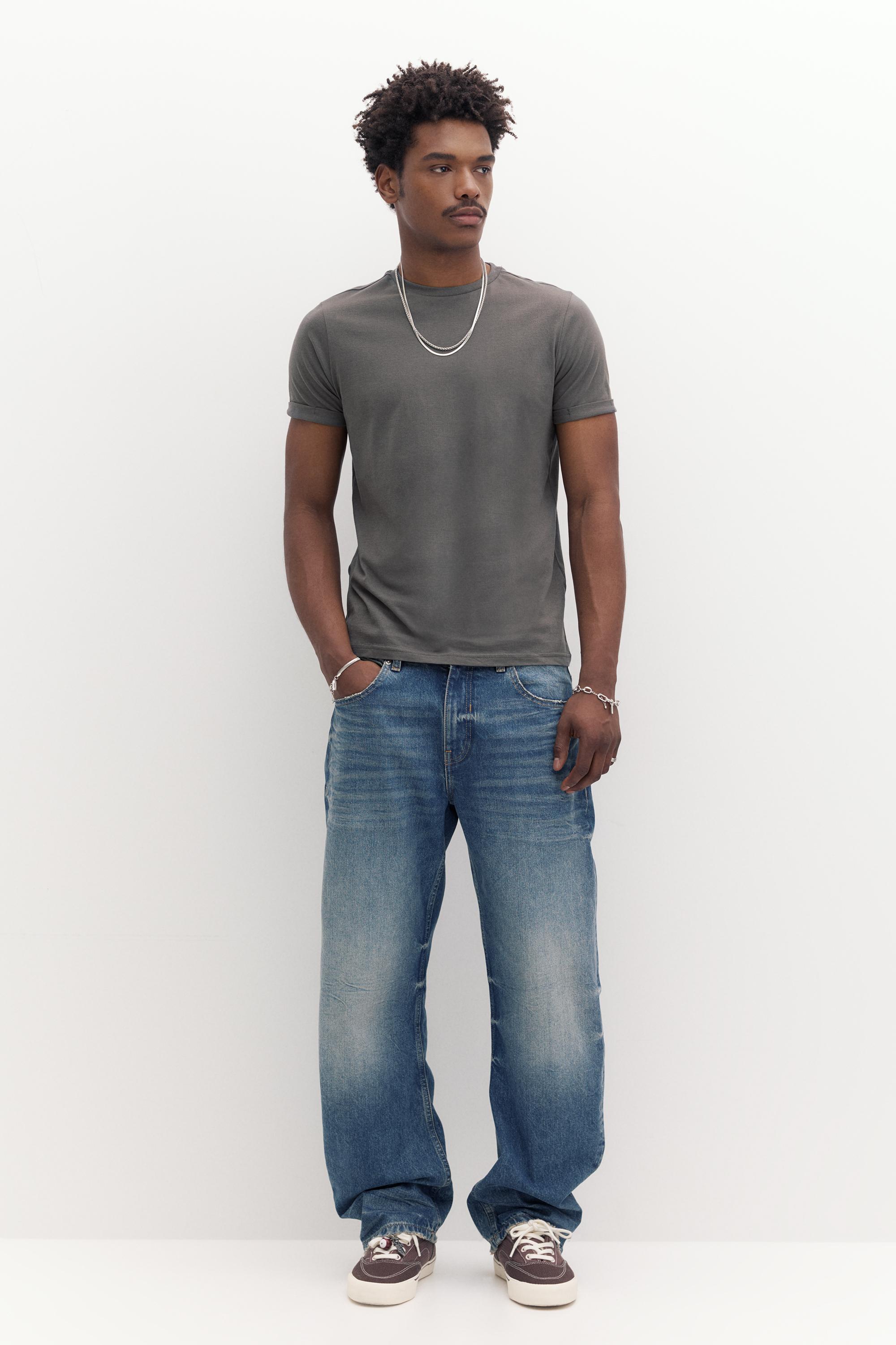 Muscle fit T-shirt — Dark grey