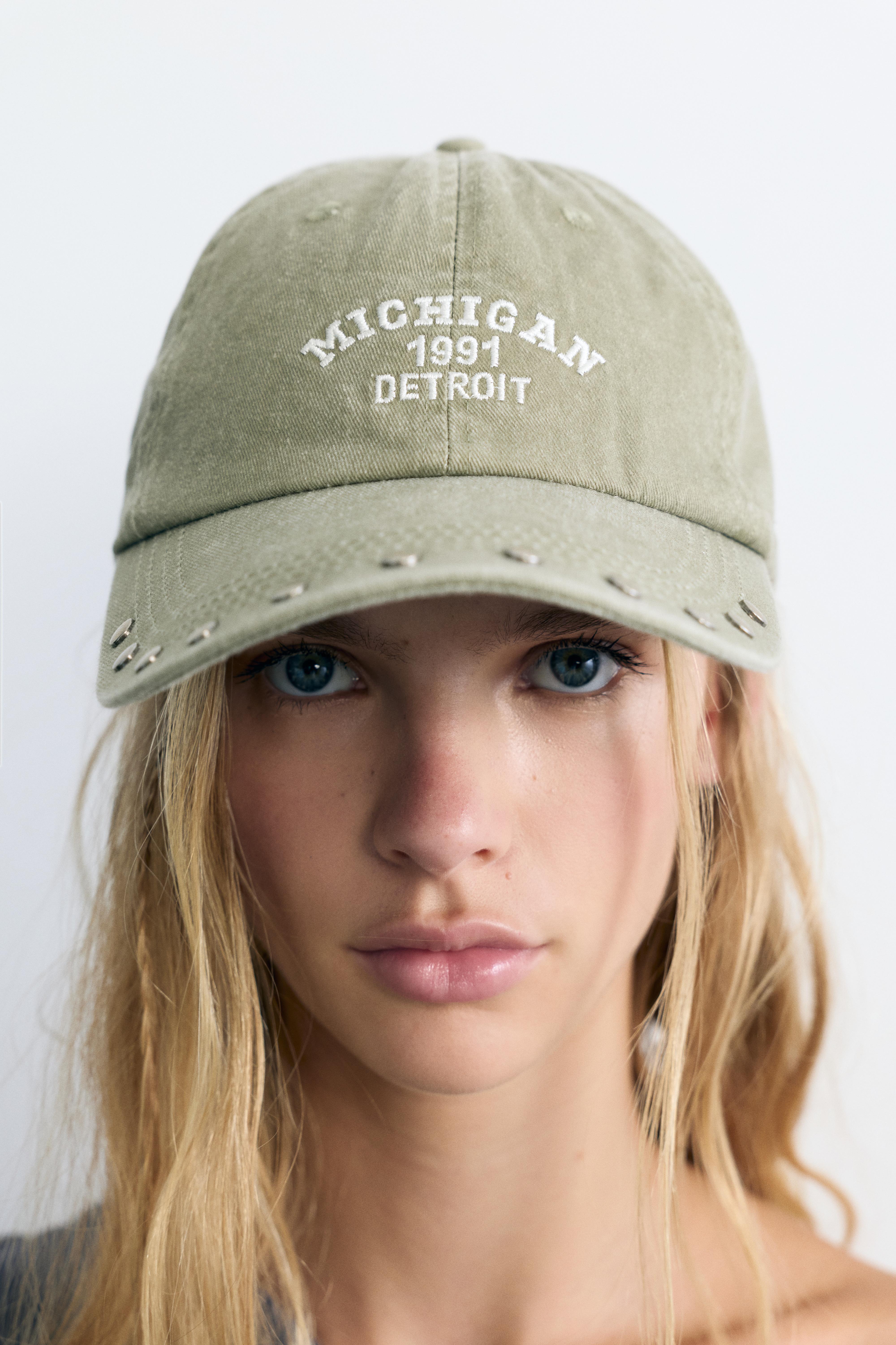 Studded Michigan cap — Khaki