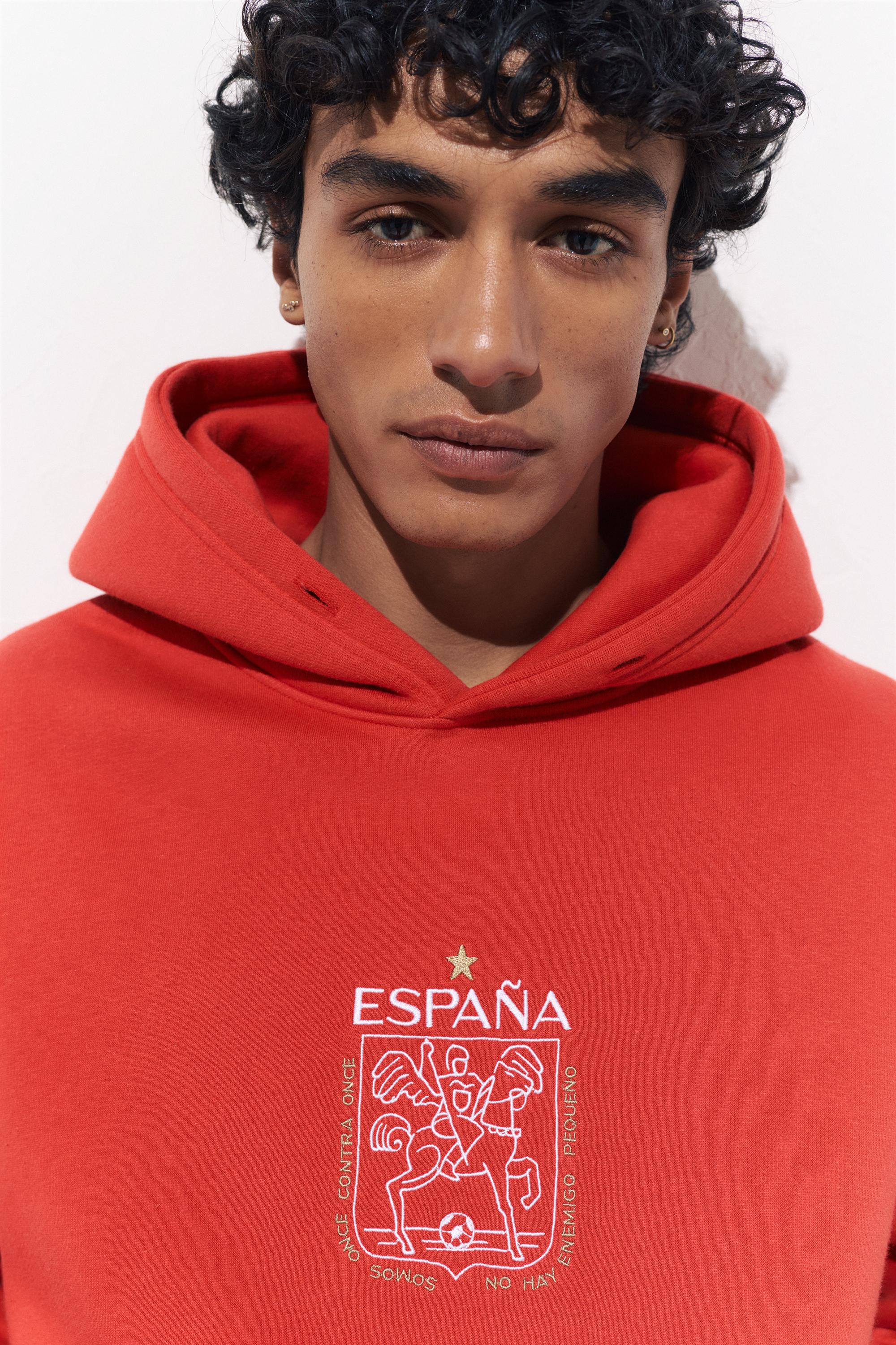 Spain FIFA WORLD CUP 26™ hoodie — Red