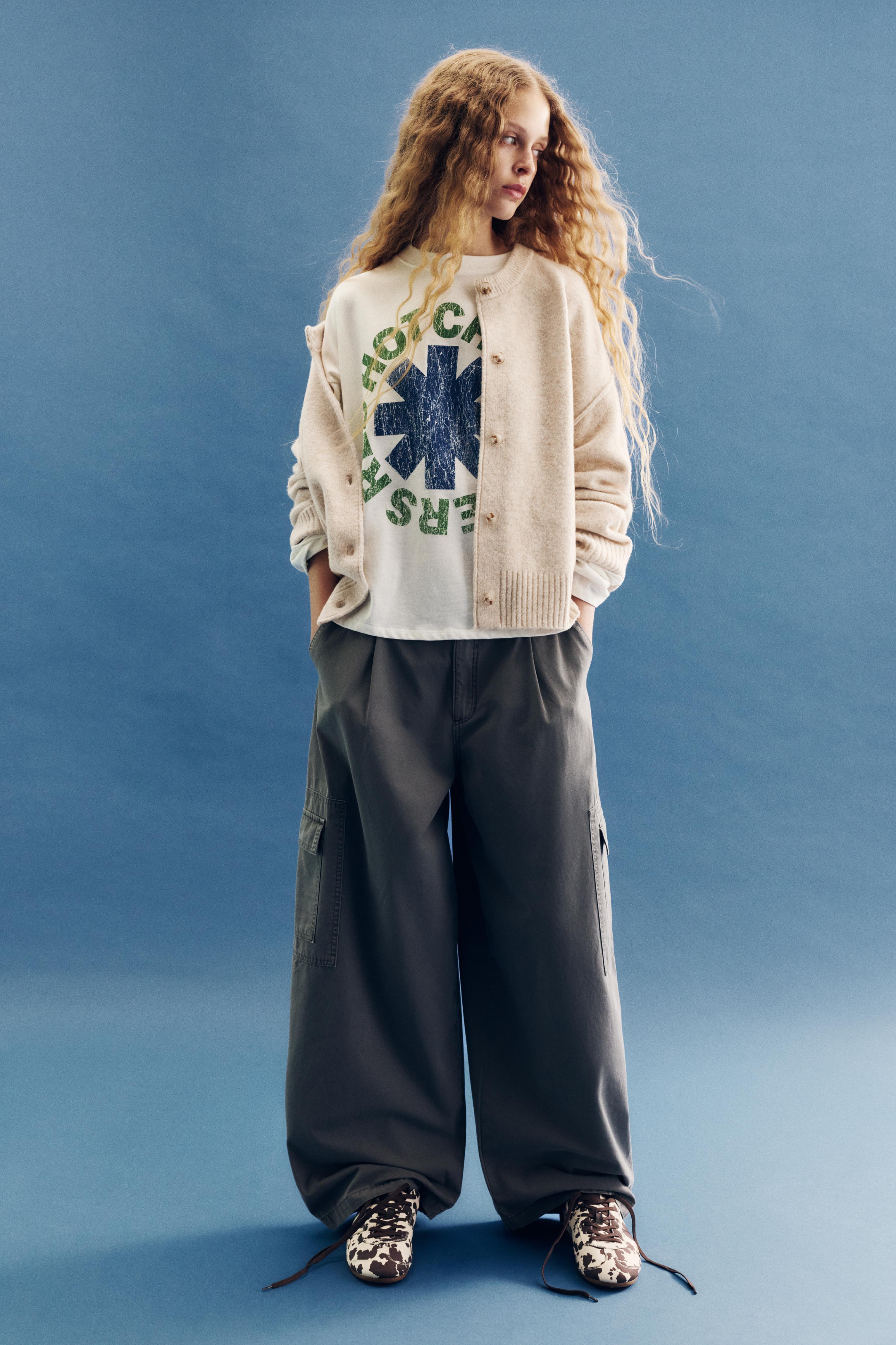 Soft knit cardigan — Sand