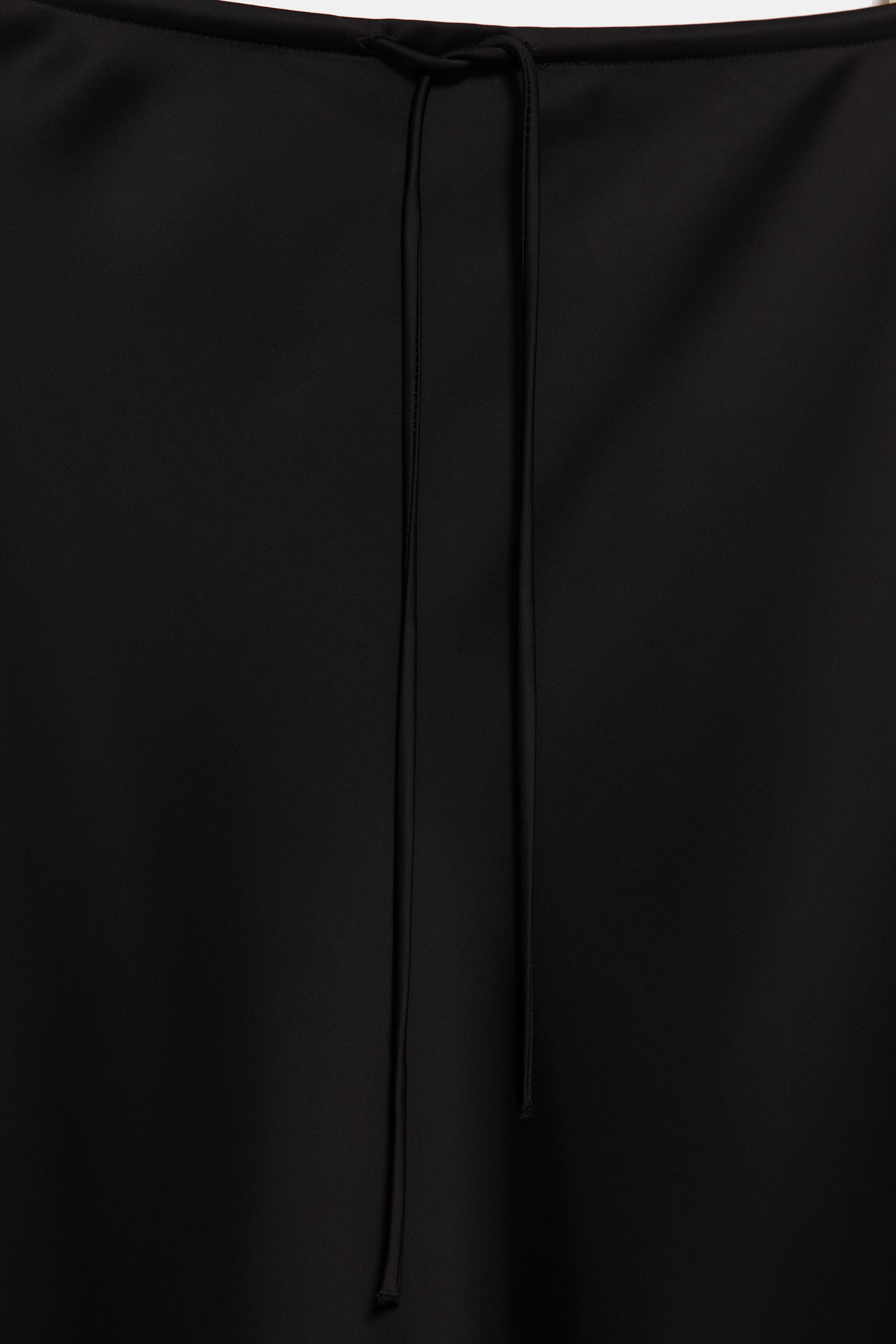 Satin drawstring midi skirt — Black