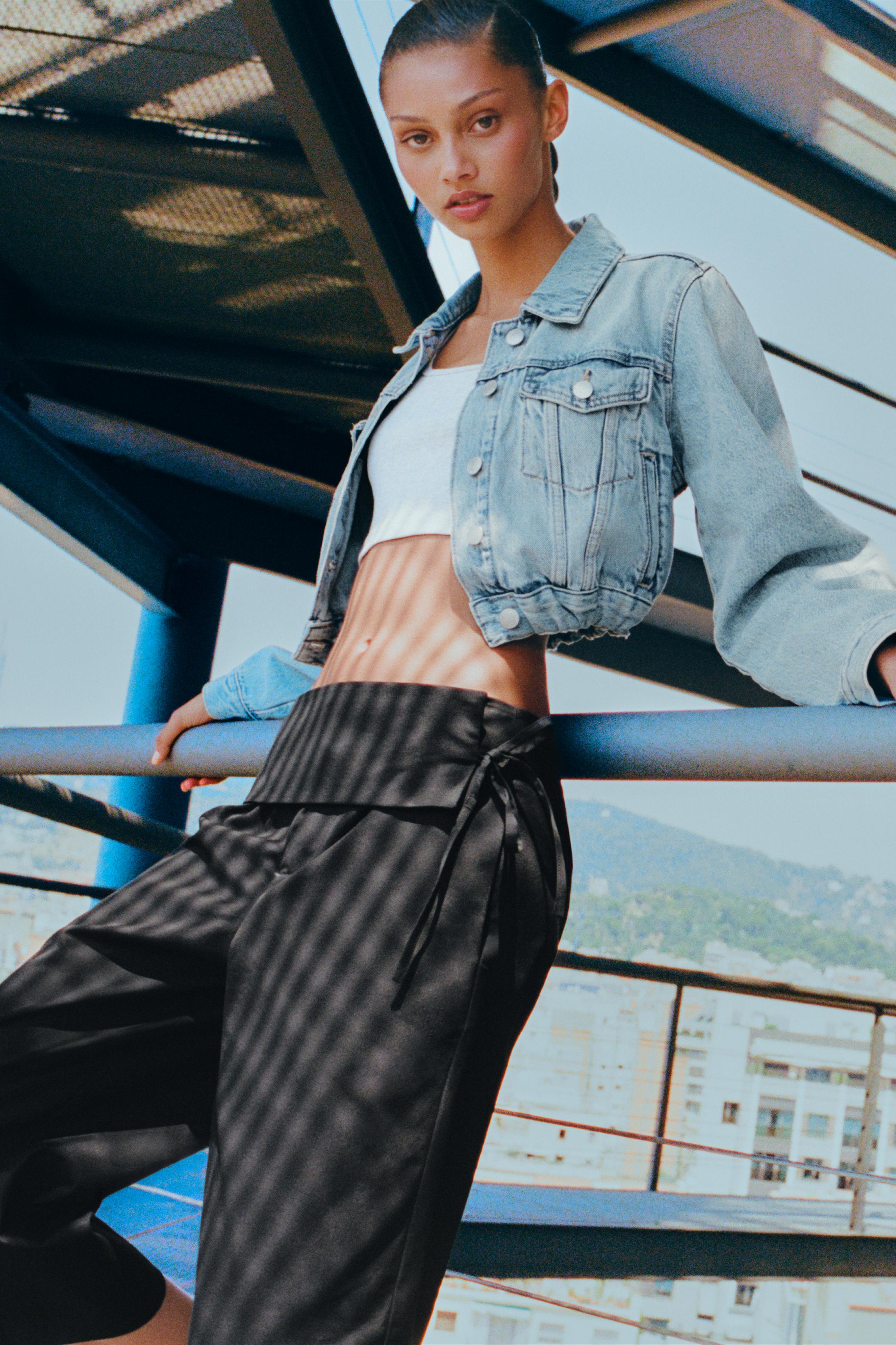 Sash tie culottes — Black