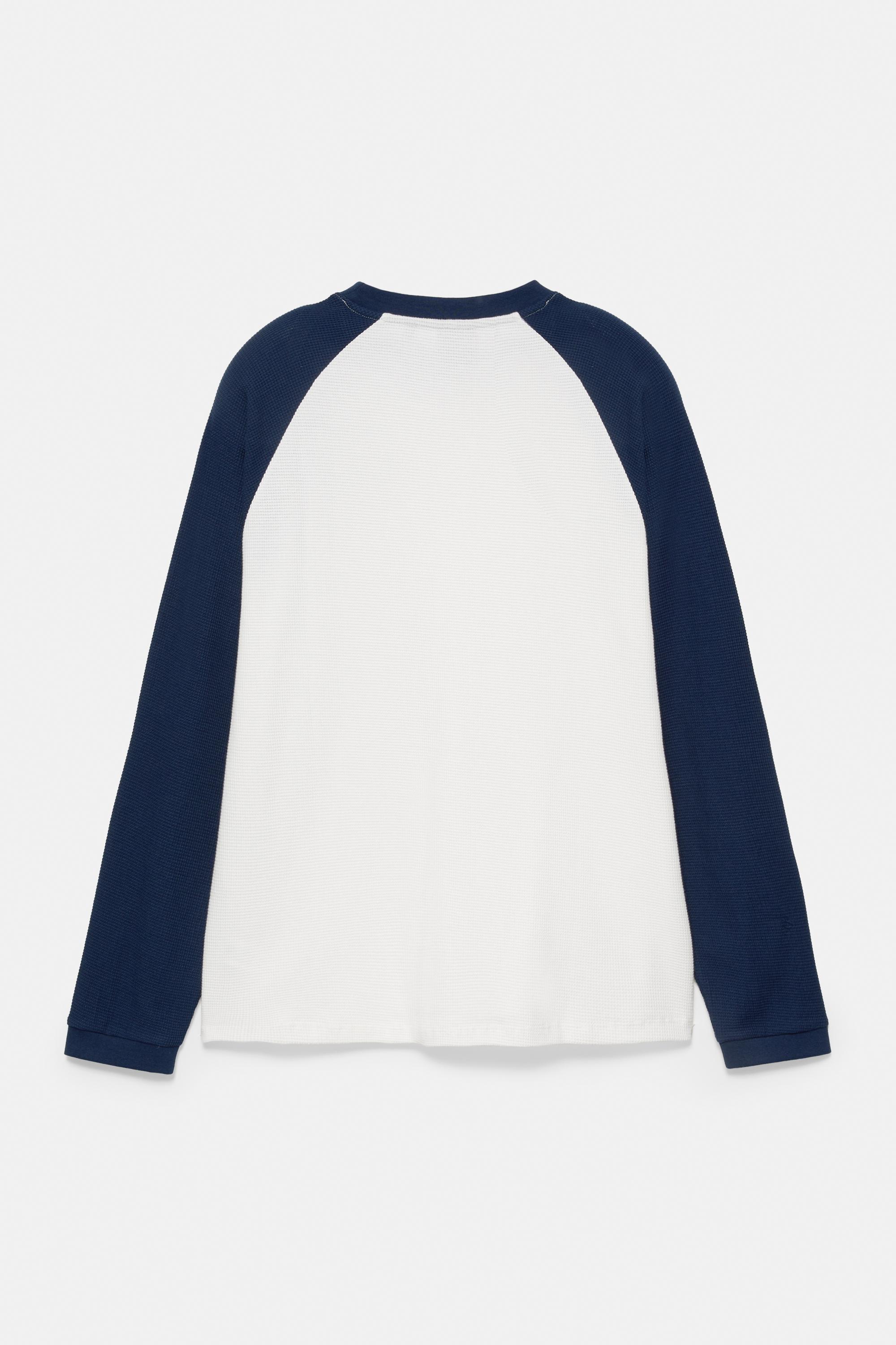 Embroidered raglan sleeve T-shirt — Navy